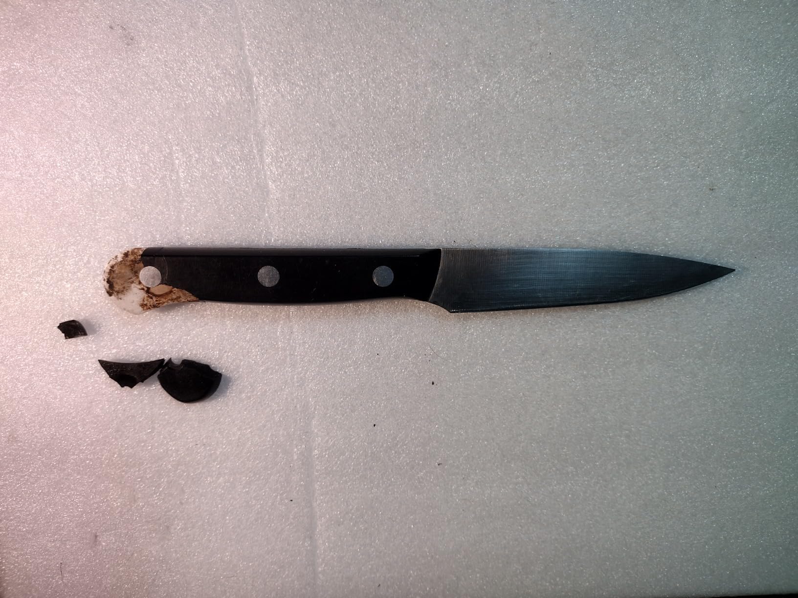 Henckels Solution 4-Inch Paring Knife, Razor-Sharp, German Engineered customer photo 2