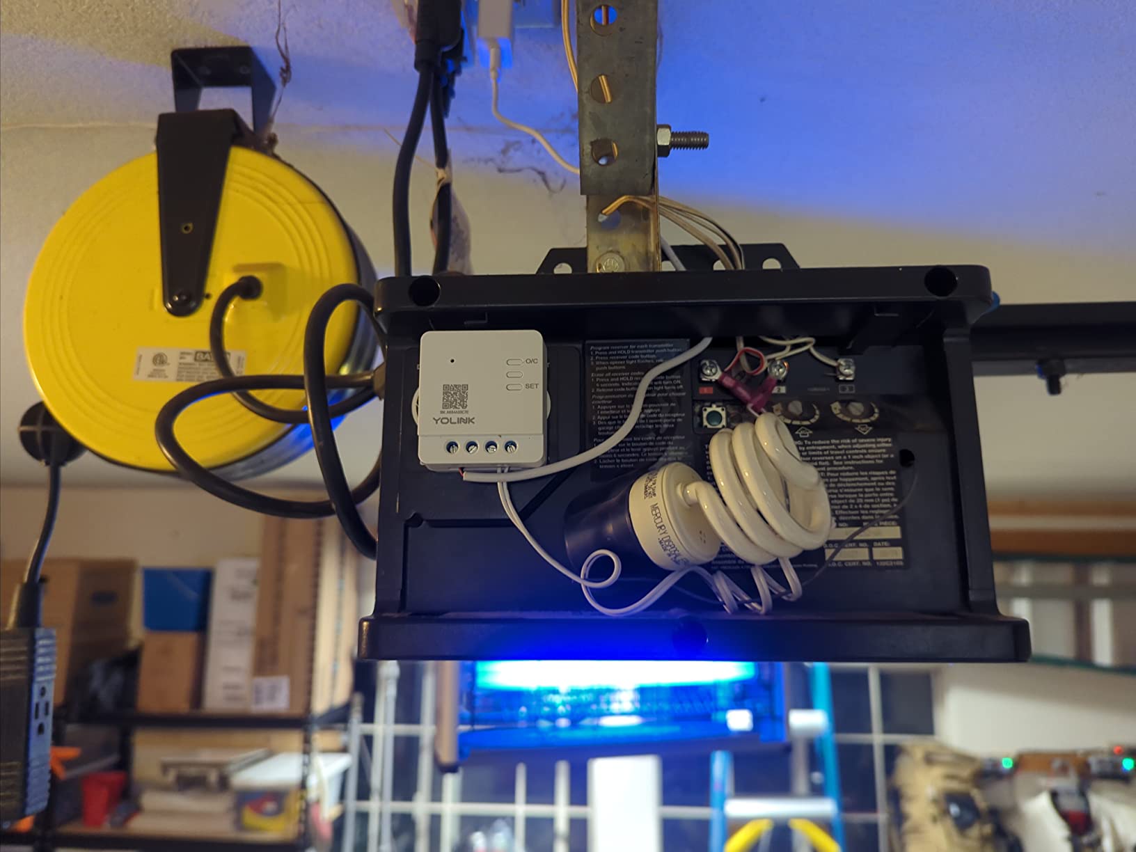 YoLink Garage Door Kit: Controller + Sensor customer photo 2