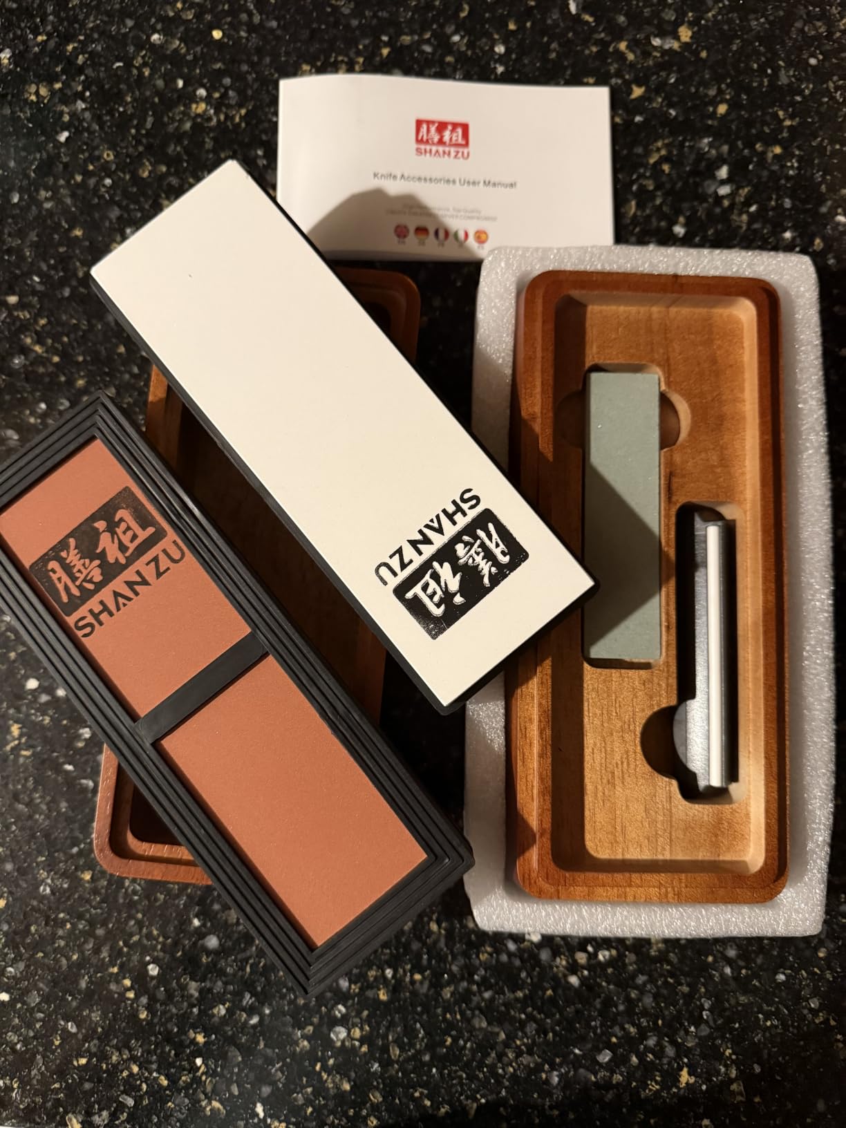 SHAN ZU 2 PCS Knife Sharpener Stone Set with Storage Box customer photo 1
