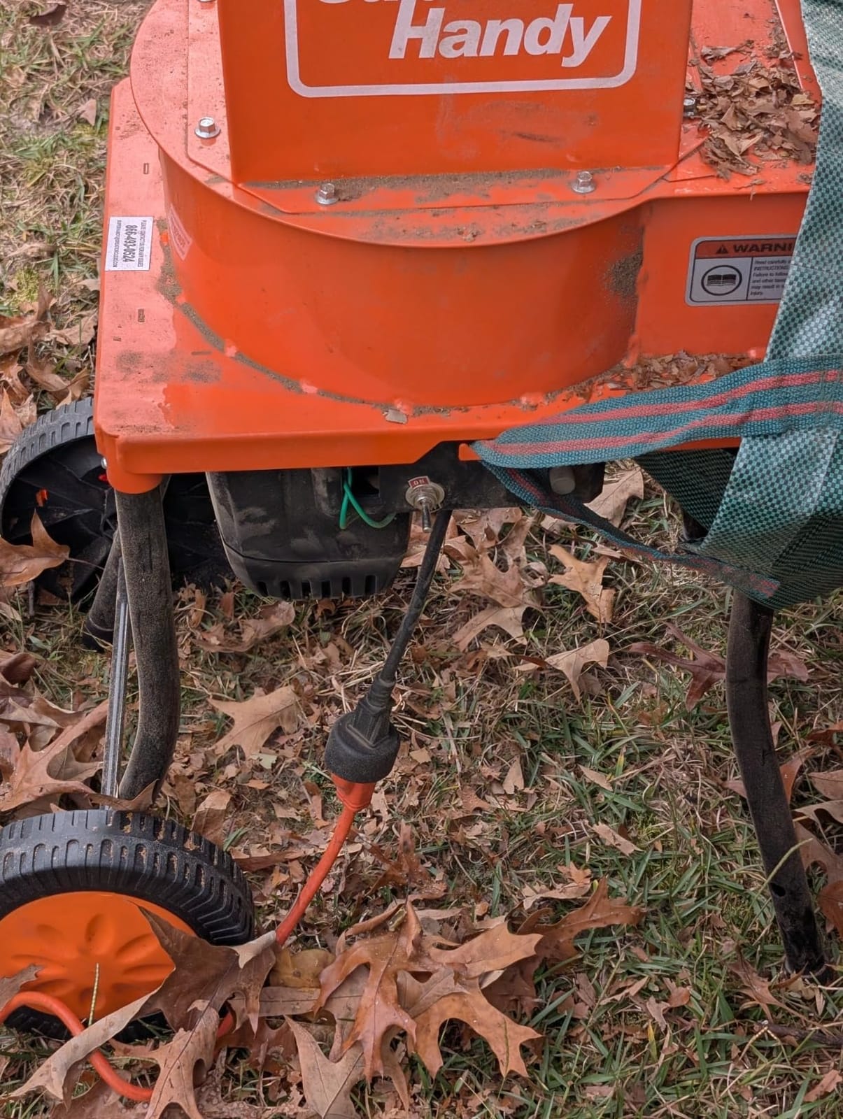 SuperHandy Electric Leaf Mulcher Shredder, Yard Waste, Leaf Shredder customer photo 2