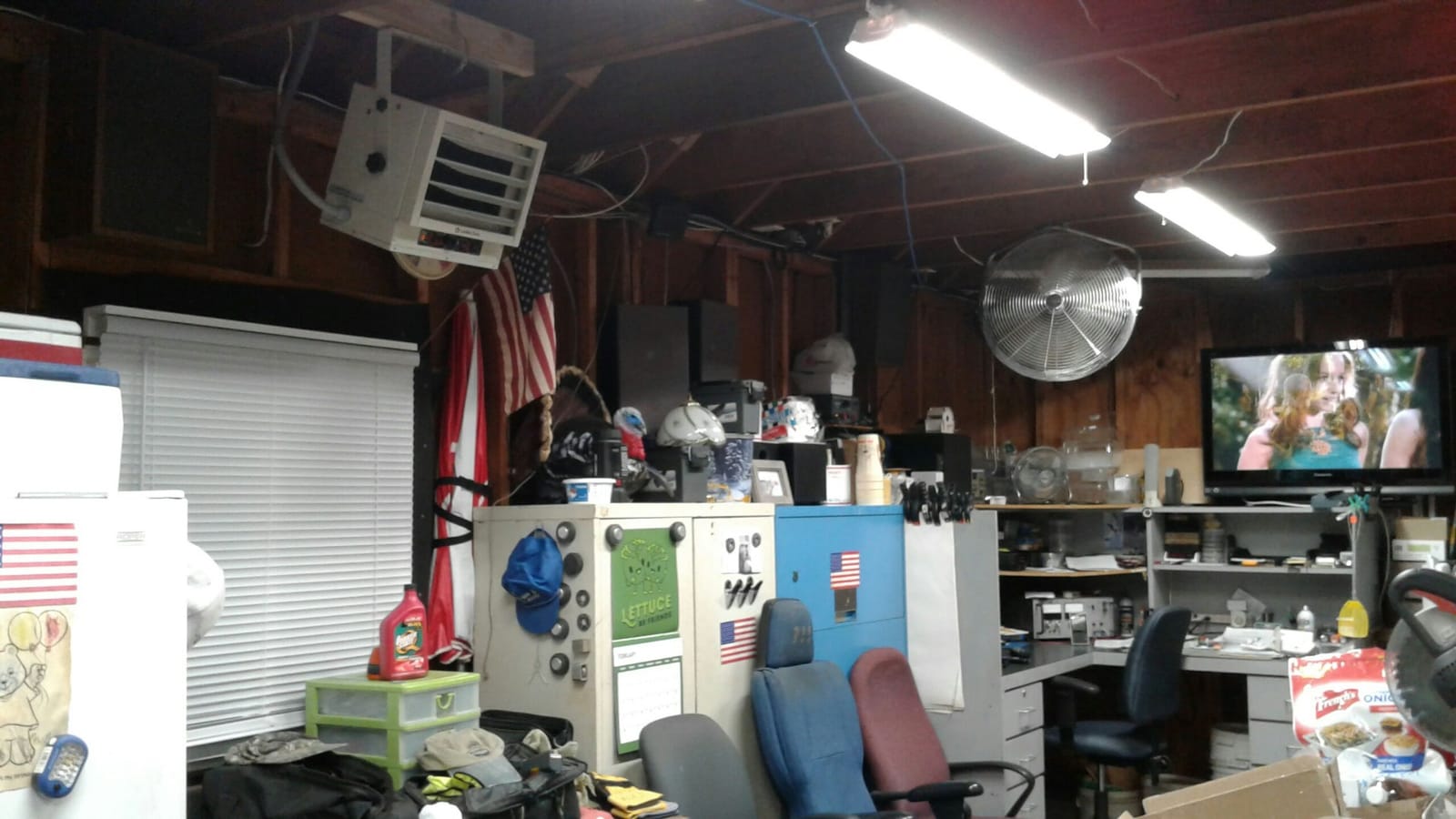 Comfort Zone Hard-Wired Ceiling Mount Garage Electric Space Heater, Fan-Forced, 5,000 watt, 240 volt, Overheat Protection, Thermal Cut-Out Switch, Ideal for Workshop & Garage, ETL Compliant, CZ220BK customer photo 1
