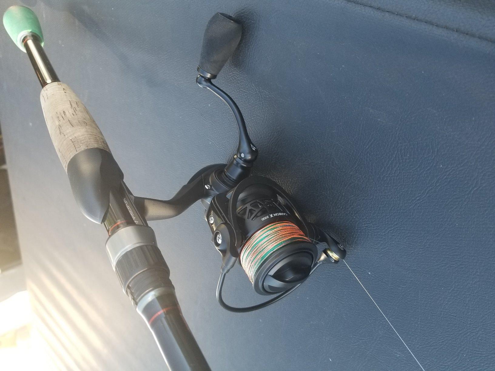 Piscifun Carbon X Ultralight Spinning Reel, Carbon Frame, 33lb Max Drag customer photo 1