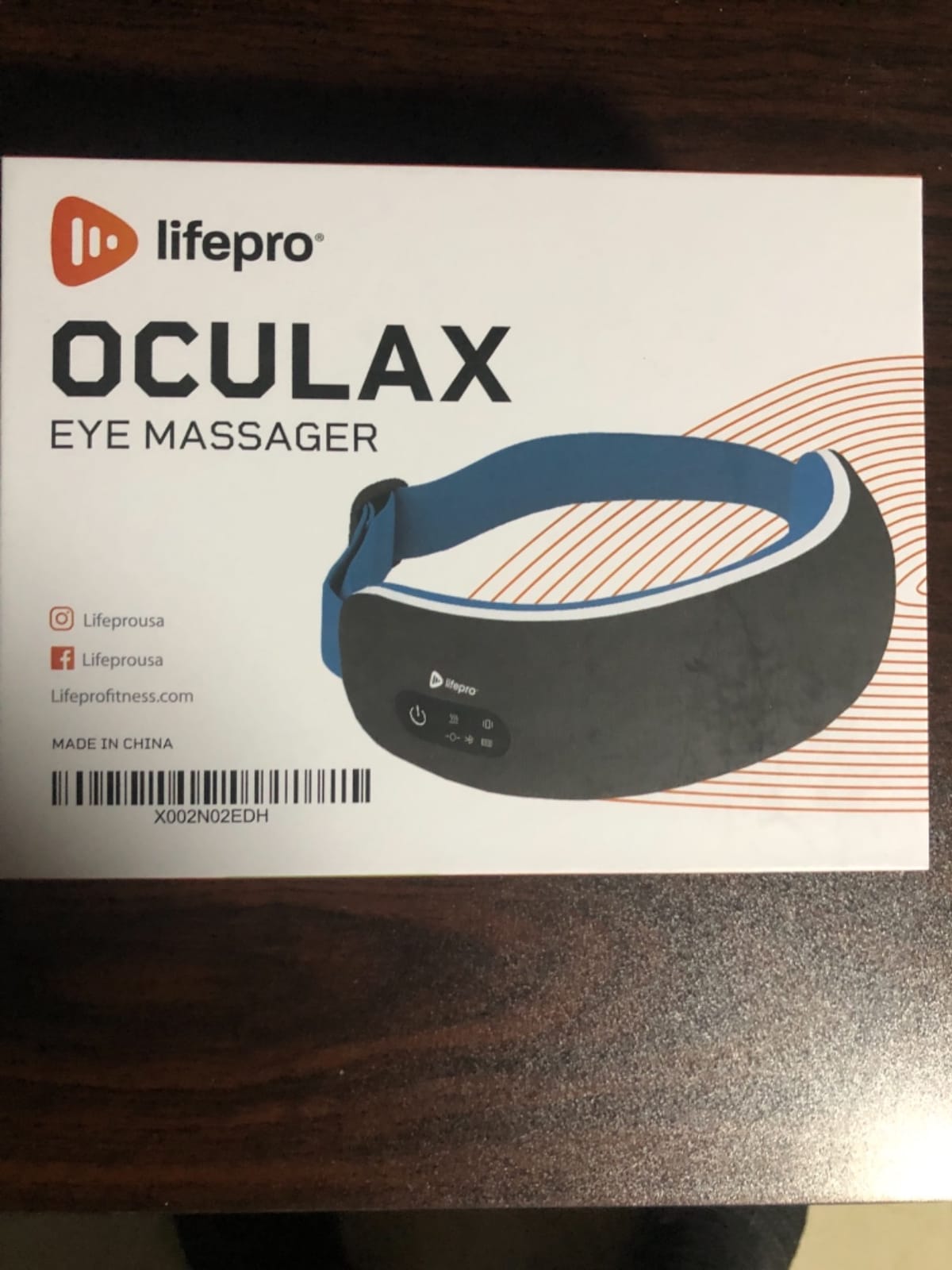 Lifepro Oculax Portable Eye Massager with Heat and Vibration customer photo 2