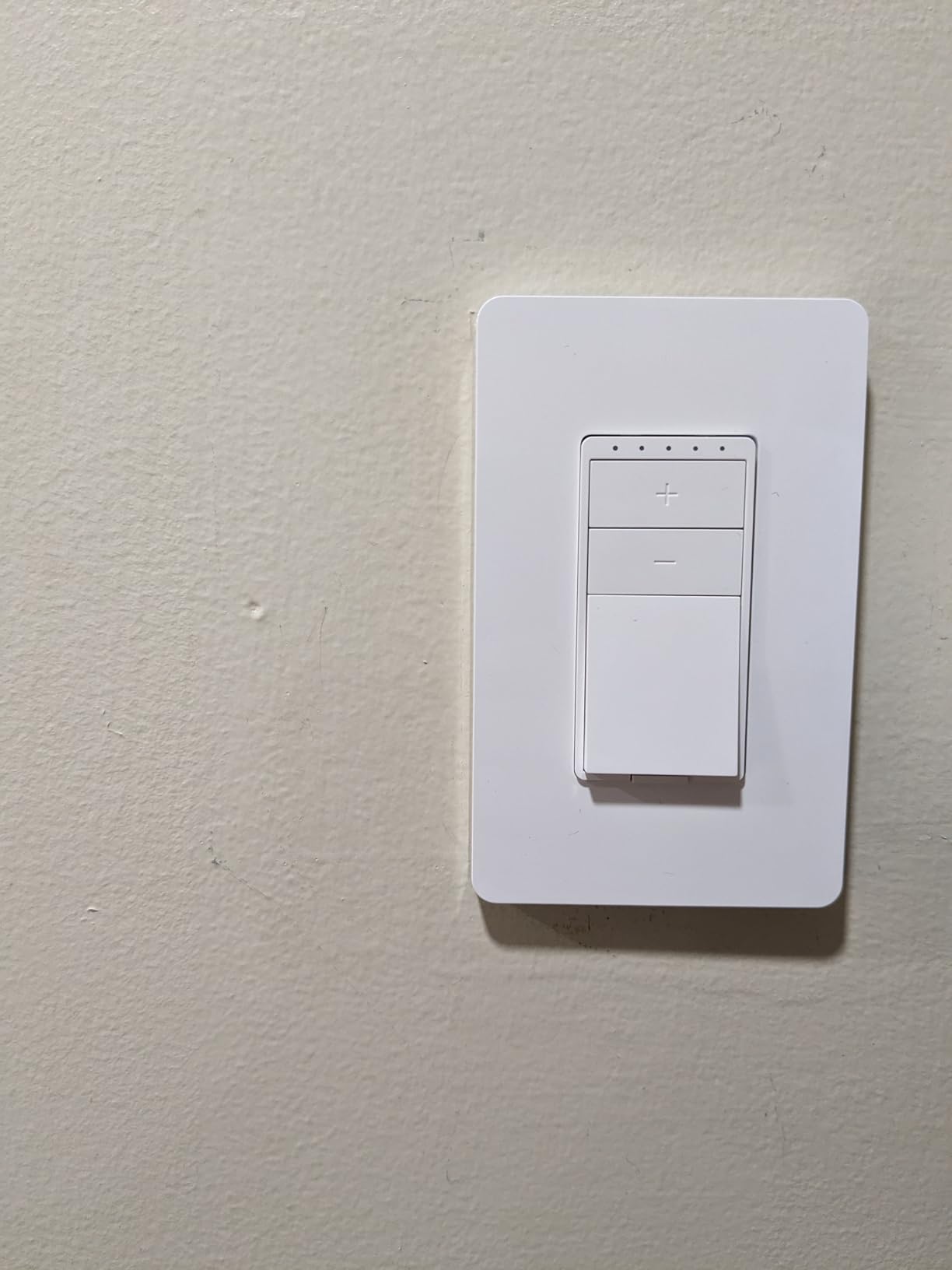 Amazon Basics Smart Dimmer Switch, Single Pole, Works with Alexa Only, Voice Control, 2.4 GHz Wi-Fi, No Hub Required, Neutral Wire Required, White customer photo 2