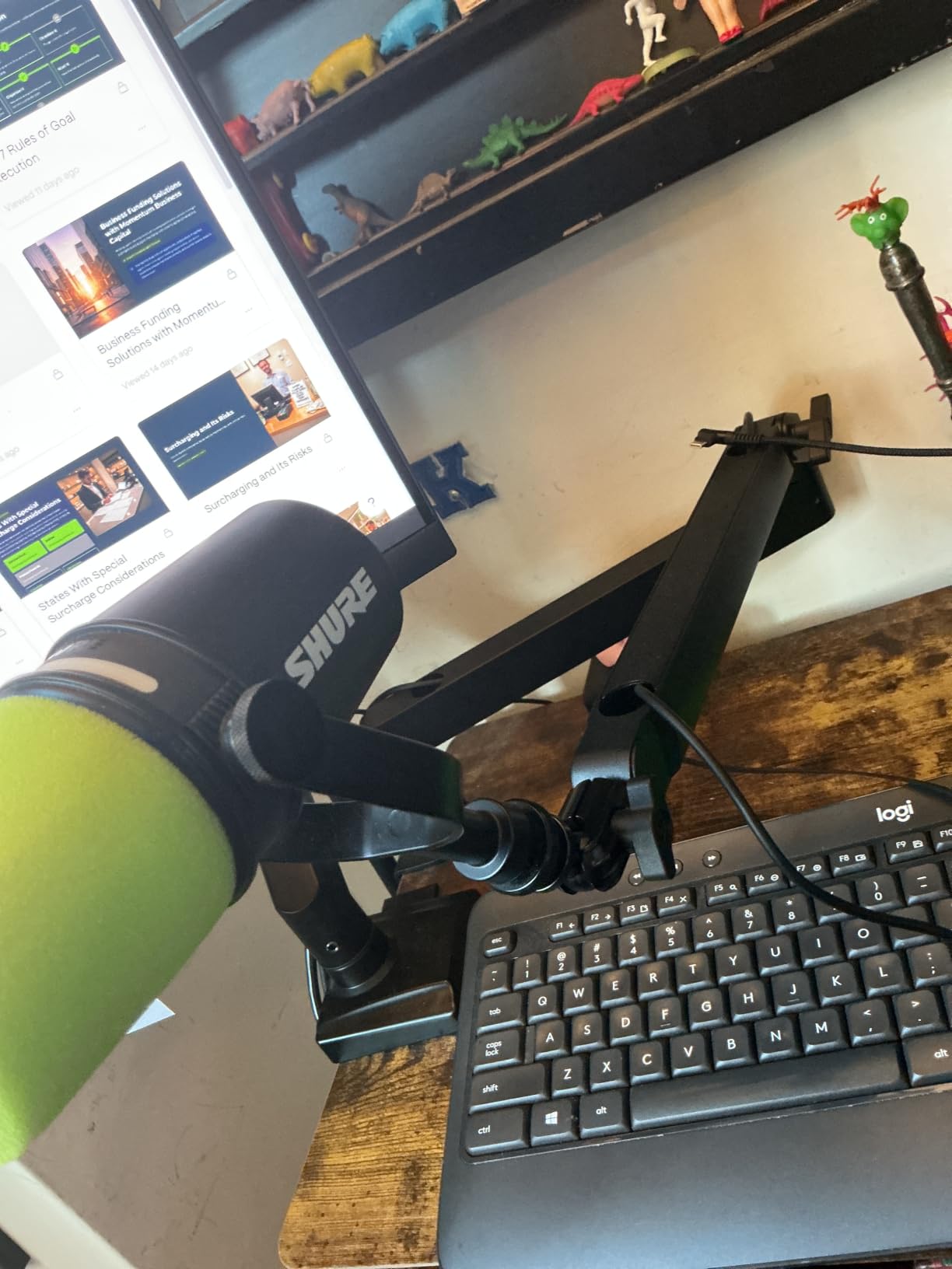 Elgato Wave Mic Arm Low Profile Microphone Boom Arm customer photo 2
