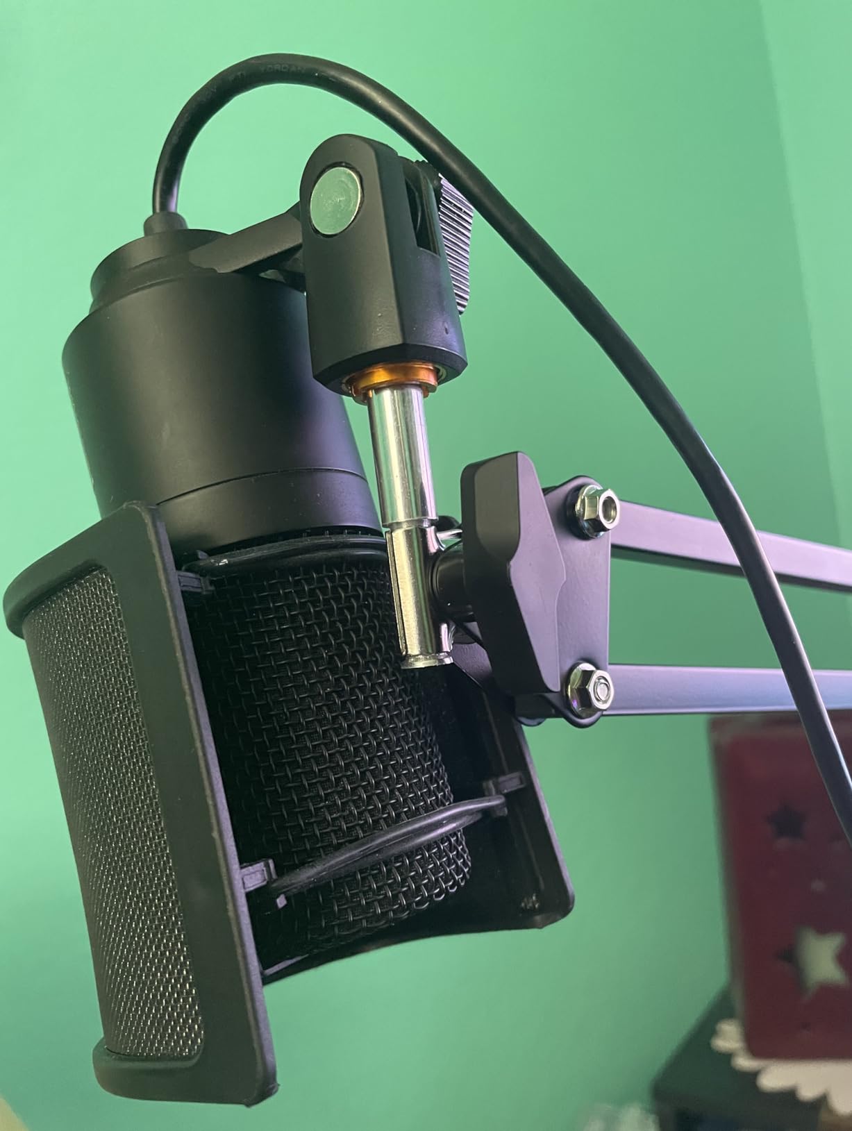 FIFINE CS1 Scissor Microphone Boom Arm Stand for Gaming Recording customer photo 2