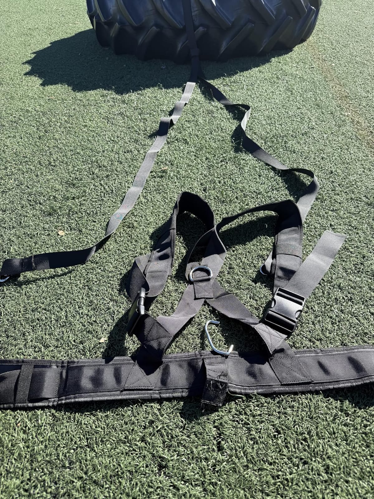 Sled Pulling Harness, Tire Pulling Harness with Pull Strap for Resistance Training, Adjustable Padded Shoulder Strap customer photo 2