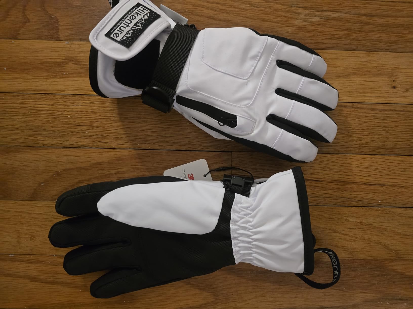 Hikenture Ski Gloves for Men&Women, 3M Thinsulate Snow Gloves Waterproof customer photo 1