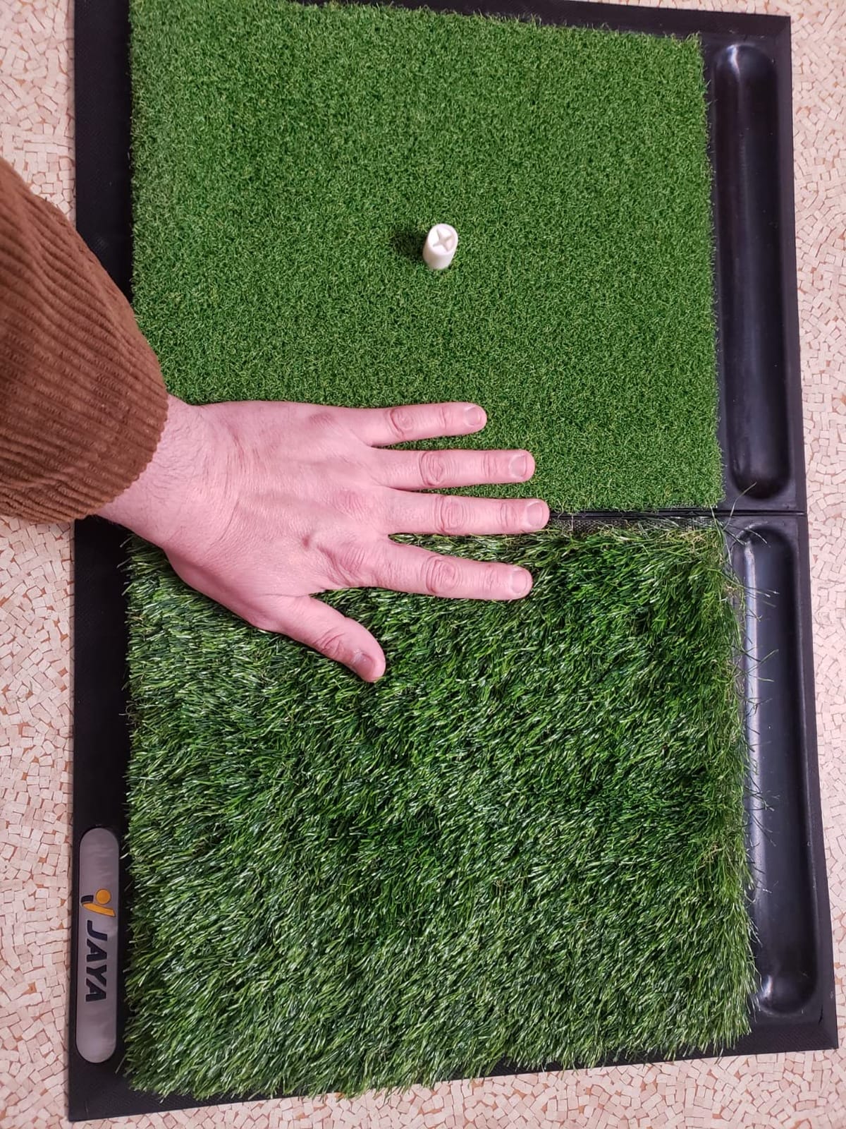 JAYA Golf Hitting Mat with Heavy Rubber Base, Foldable Golf Practice Mat for Indoor & Outdoor Training, Dual Turf Fairway & Rough Grass Mat for Swing, Chipping and Driving Practice customer photo 1