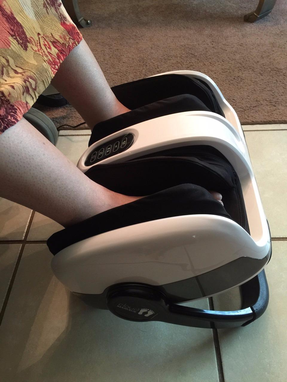 Cloud Massage Shiatsu Foot Massager with Heat, Standard Size, White customer photo 2