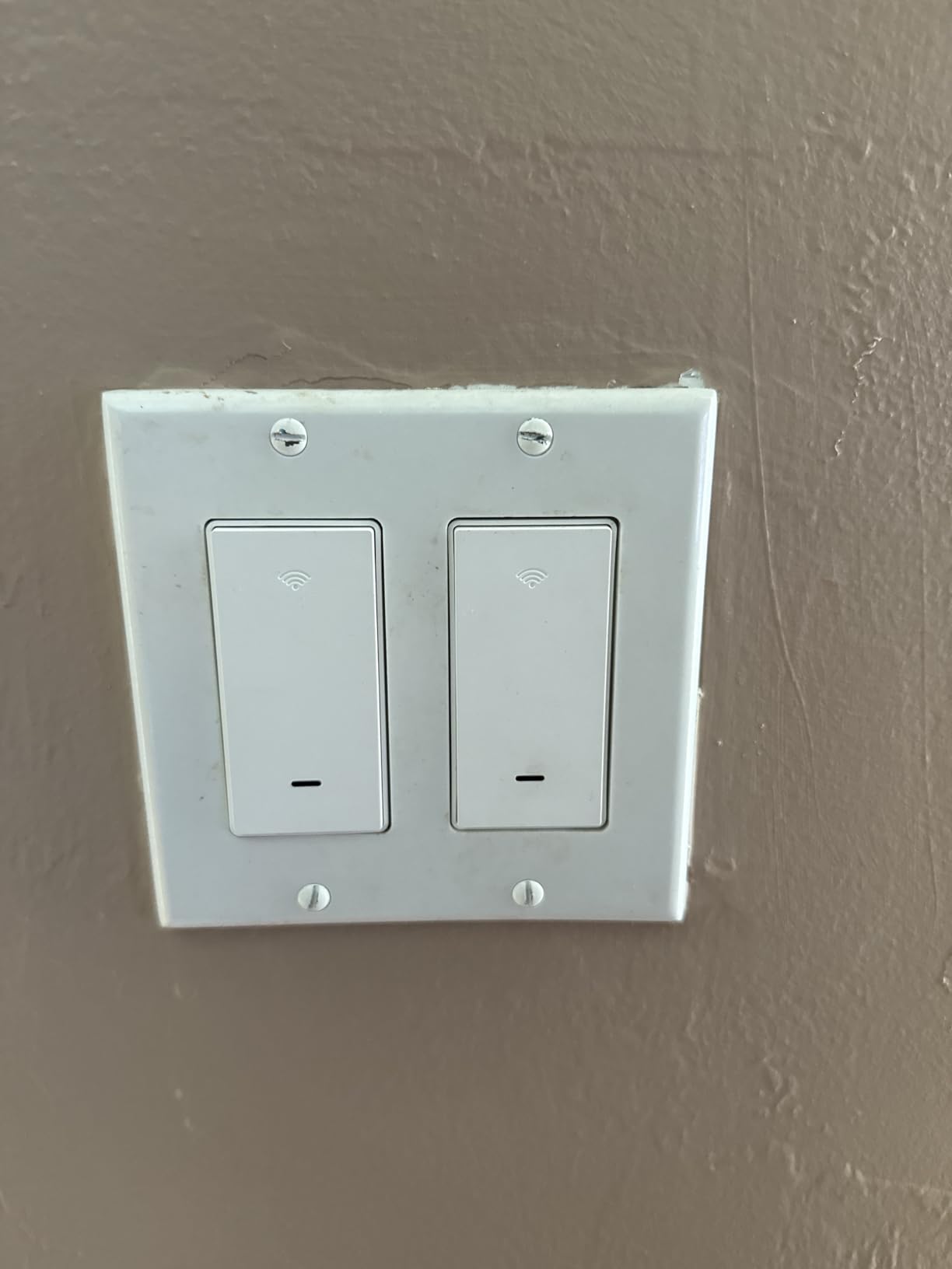 GHome Smart Switch, 3 Way Wi-Fi Light Switch Compatible with Alexa and Google Home, 2.4GHz Schedule Timer, Neutral Wire Required, 3-Way Installation, FCC Listed (4-Pack), White customer photo 1