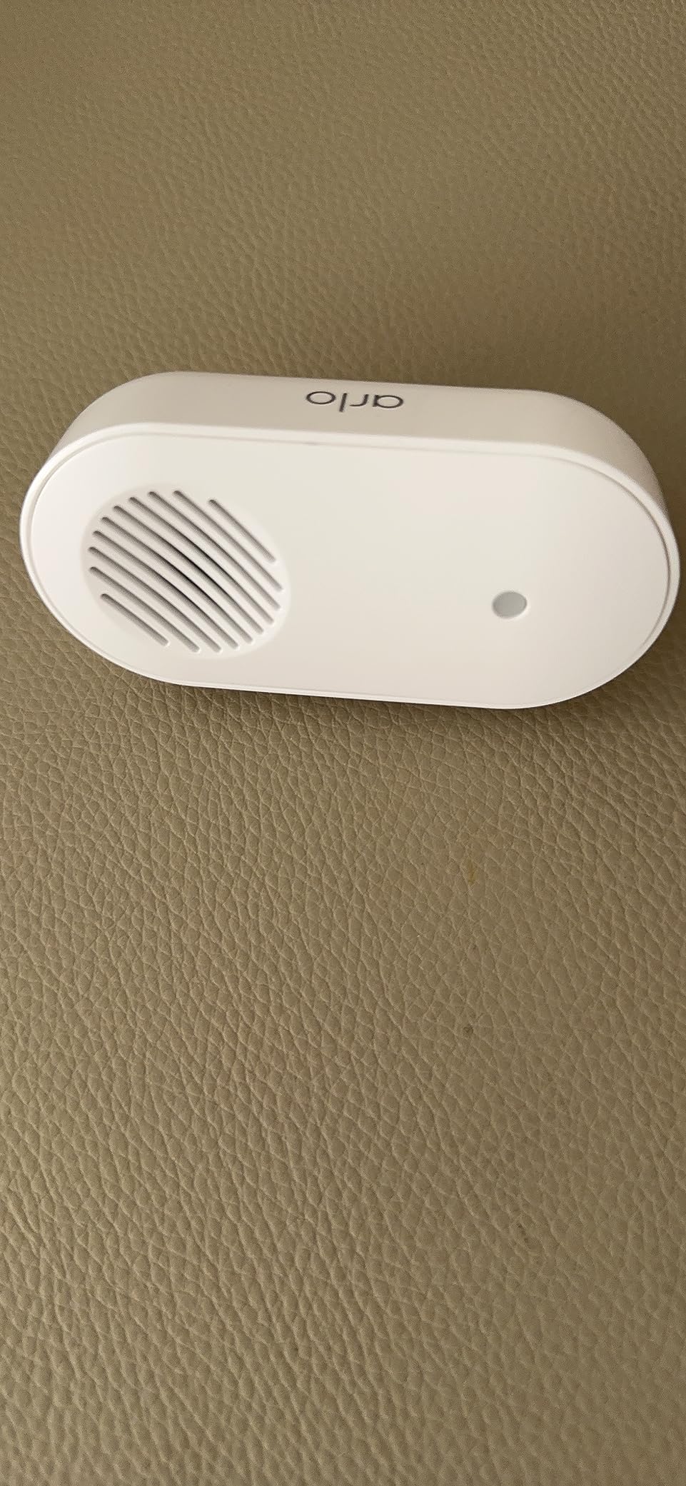 Arlo Chime 2, Built-in Siren, Audible Alerts, Customizable Melodies, Wi-Fi Connected, Compatible with: Wired/Wireless Doorbell Camera, Security Cameras,Smart Home Devices(Does not Work: Pro, Ultra) customer photo 2