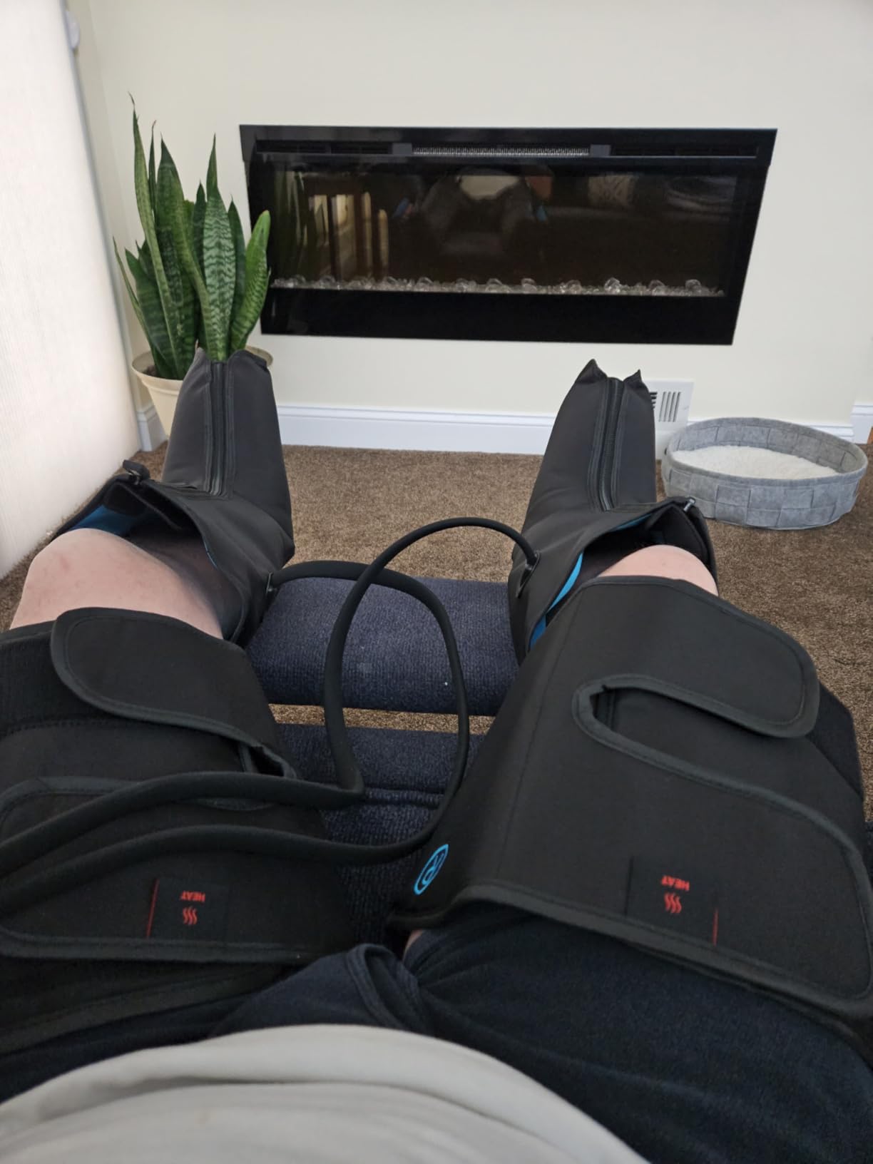 FIT KING Leg Compression Massager with Heat for Circulation and Pain Relief customer photo 2