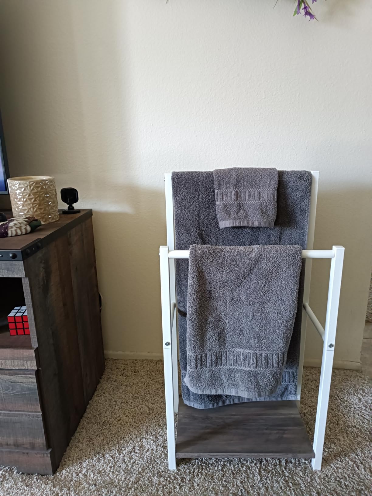 HOOBRO Free Standing Towel Rack for Bathroom, 2 Tier Blanket Rack, 16.5