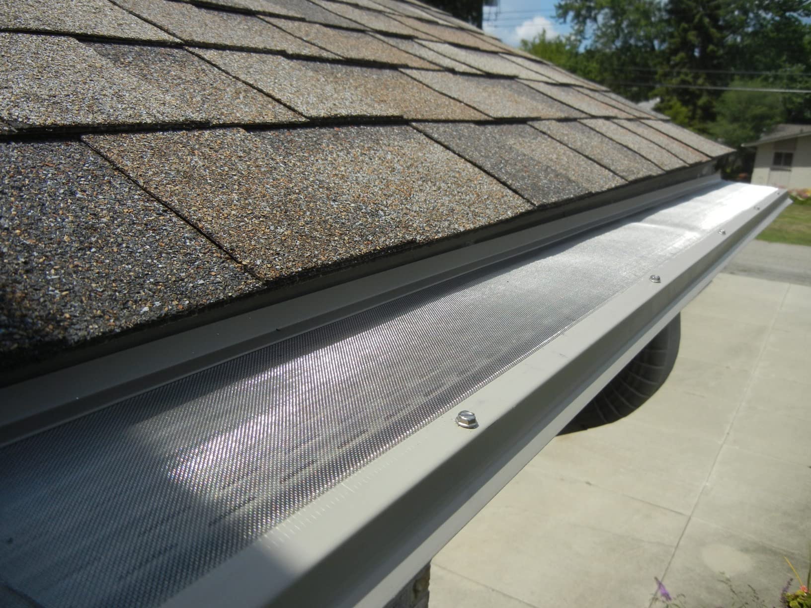 Micromesh Gutter Guards, 5 Inch, 50 FT, Stainless Mesh, White customer photo 2