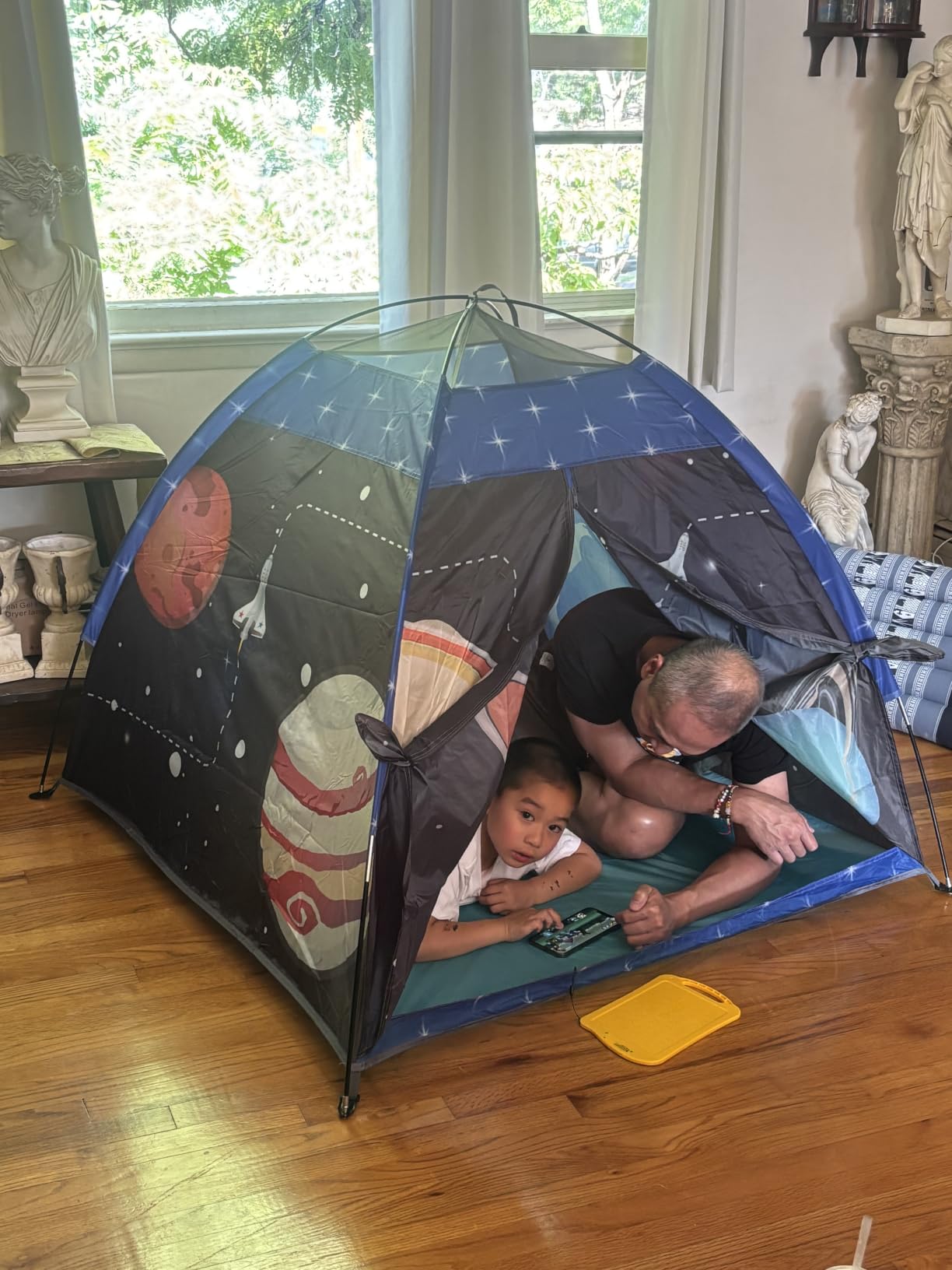 Mnagant Space World Play Tent-Kids Galaxy Dome Playhouse for Boys and Girls Imaginative Play Popup Tent for Kids Indoor/Outdoor Fun,Perfect Kid’s Gift- 47