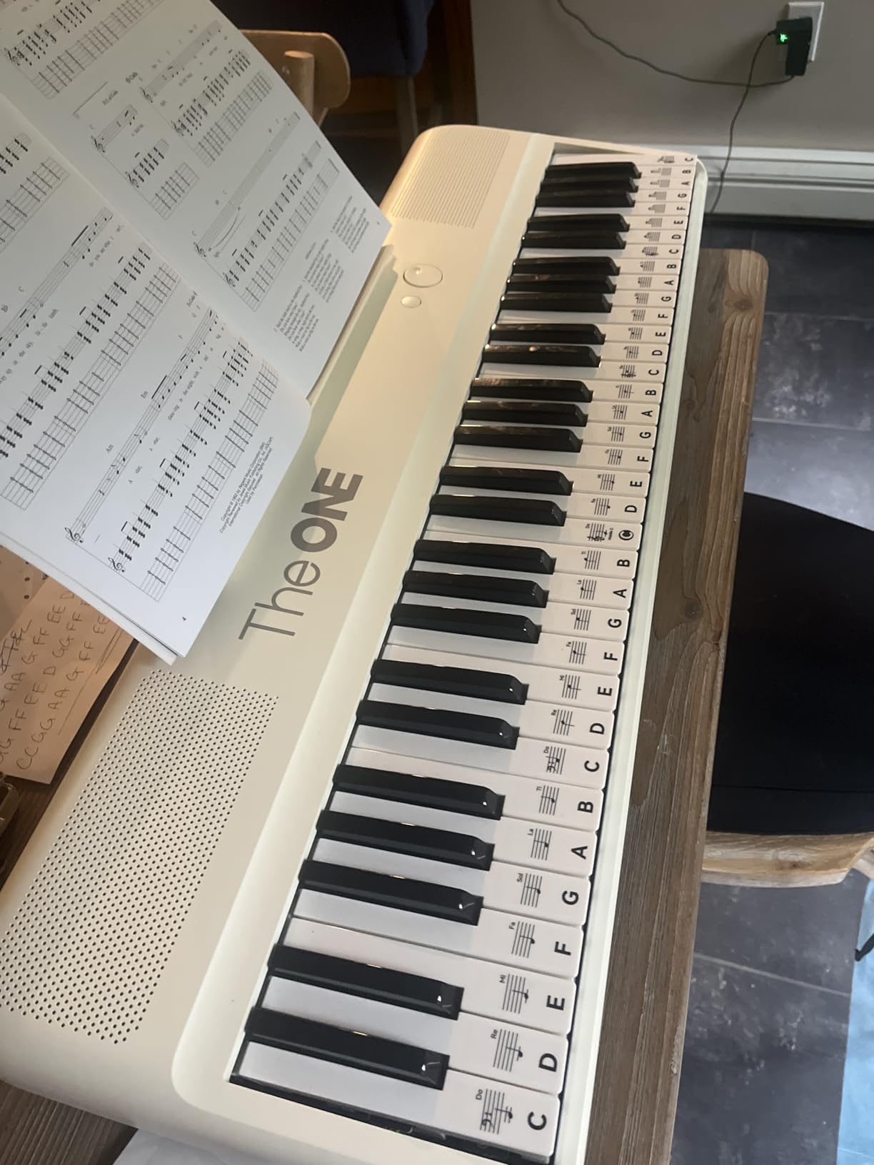 The ONE Smart Keyboard COLOR 61 Lighted Keys Piano Keyboard, Electric Piano for Beginners with 256 Tones, 64 Polyphony, Built-in LED Lights & Apps, Supports USB MIDI/Headphones (Purple) customer photo 1