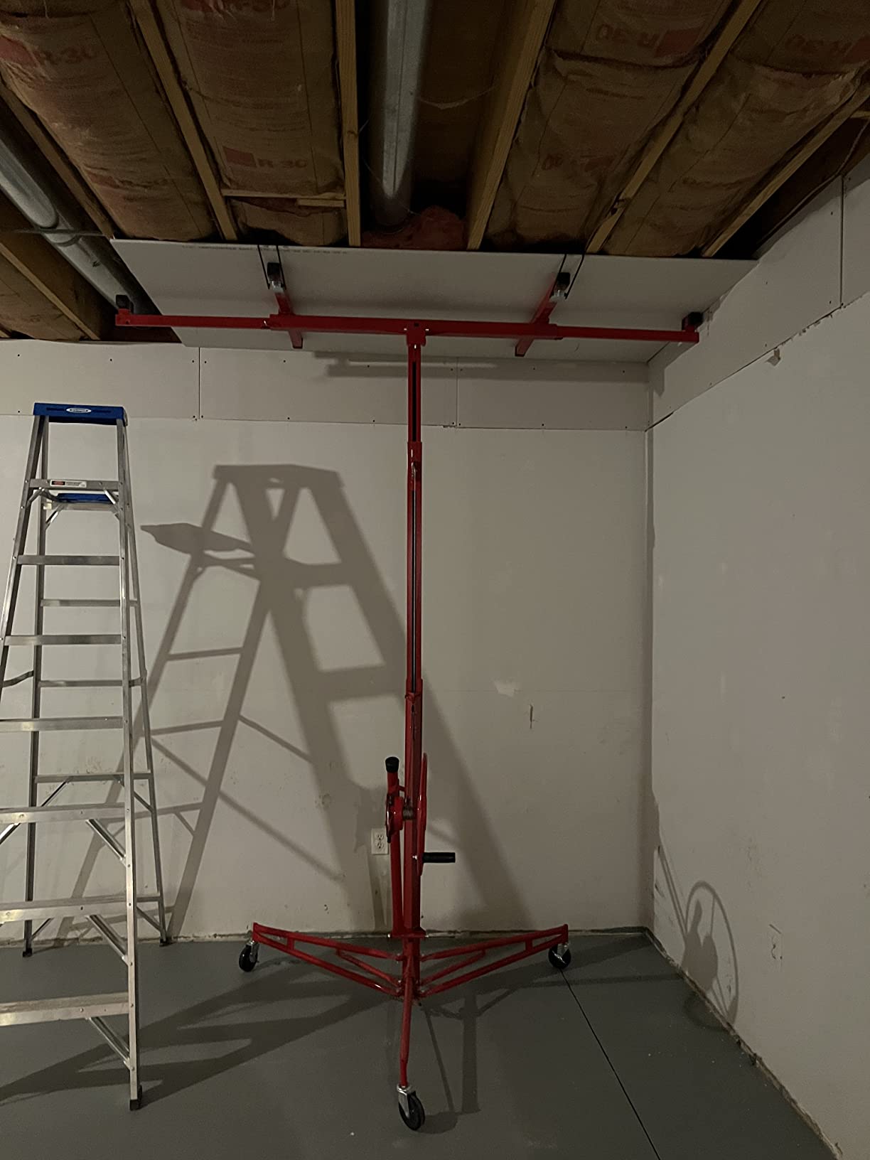 Winado 16 ft Drywall Lift Panel Rolling Hoist Jack Lifter for Sheetrock customer photo 2