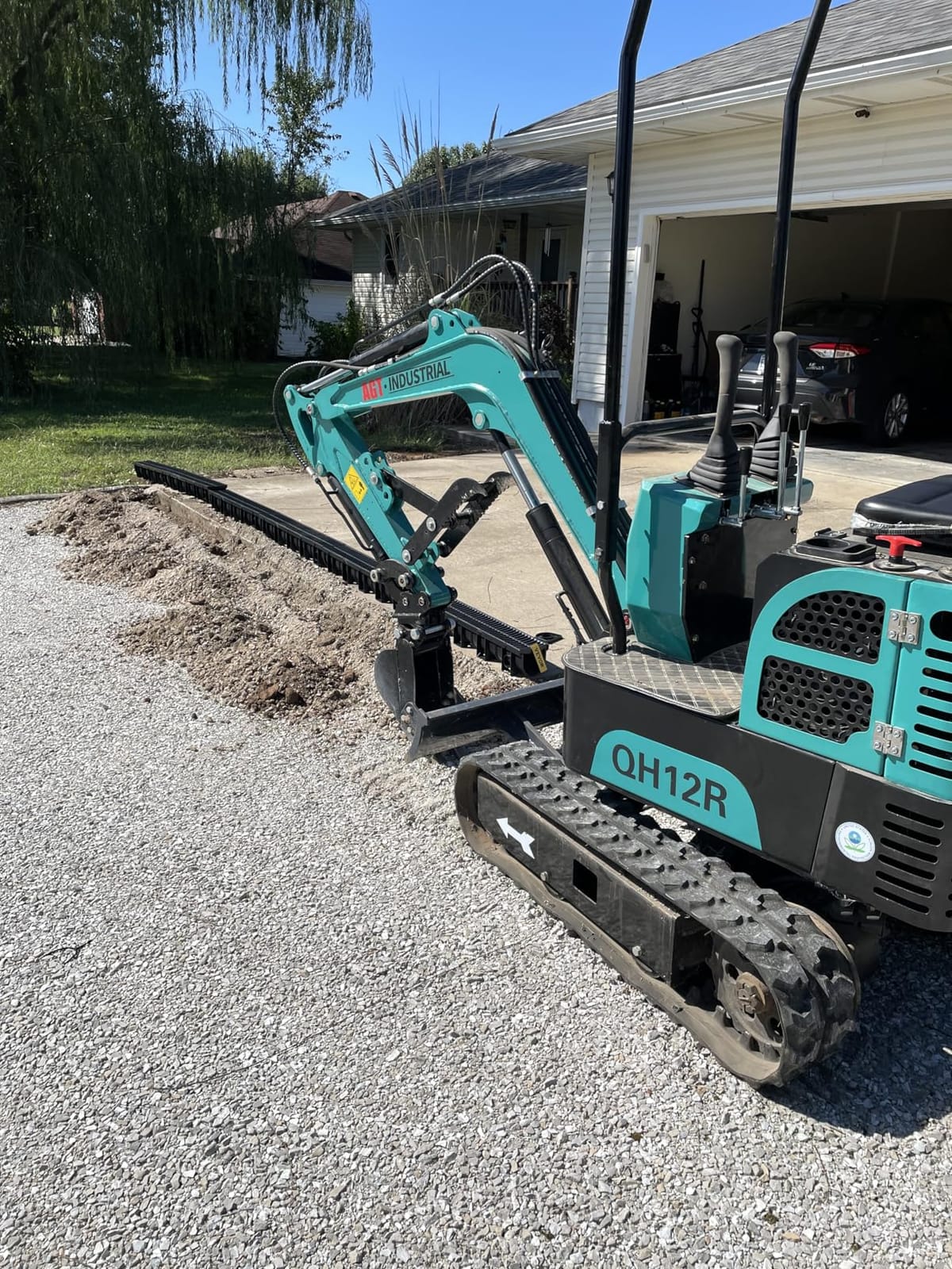 VEVOR Trench Drain System Channel Drain 5.9x5.1-Inch HDPE Drainage Trench customer photo 2