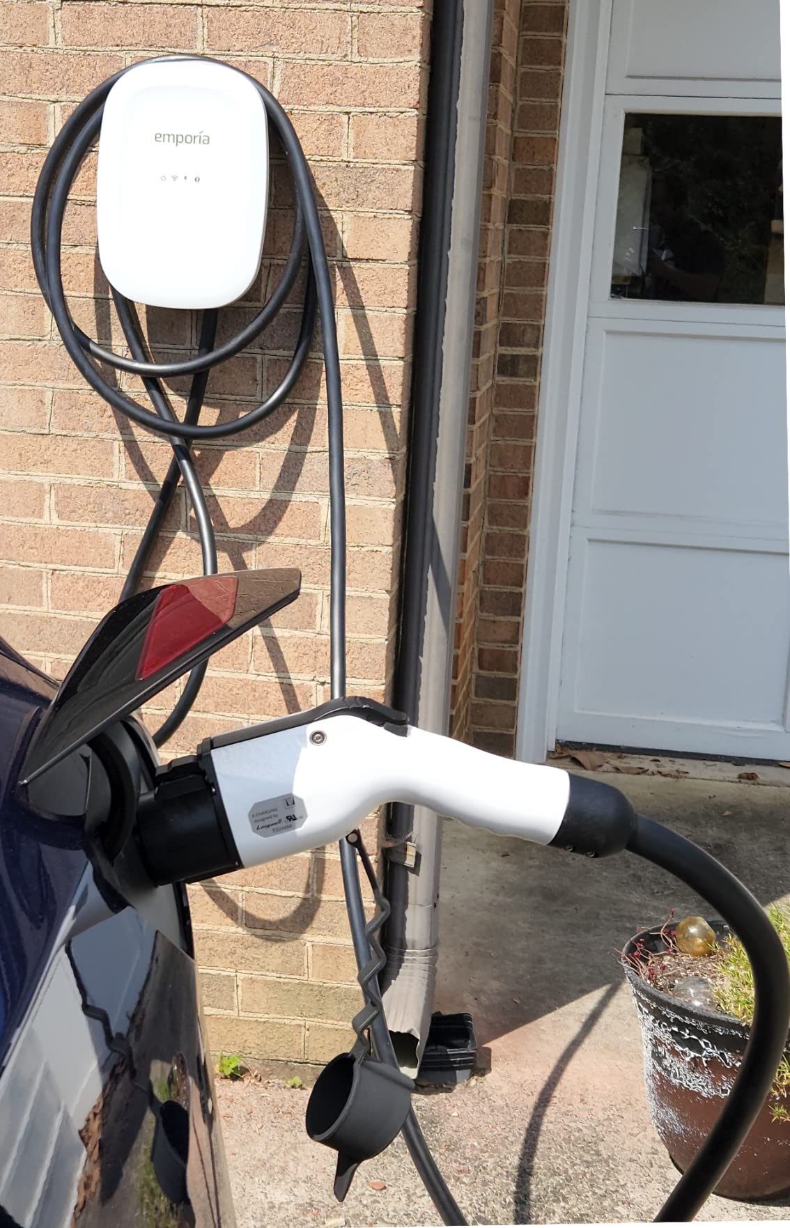 EMPORIA Level 2 EV Charger w/ J1772 Connector — 48 Amp, 240V WiFi Enabled Electric Vehicle Charging Station, 25ft Cable, NEMA 14-50, White customer photo 1