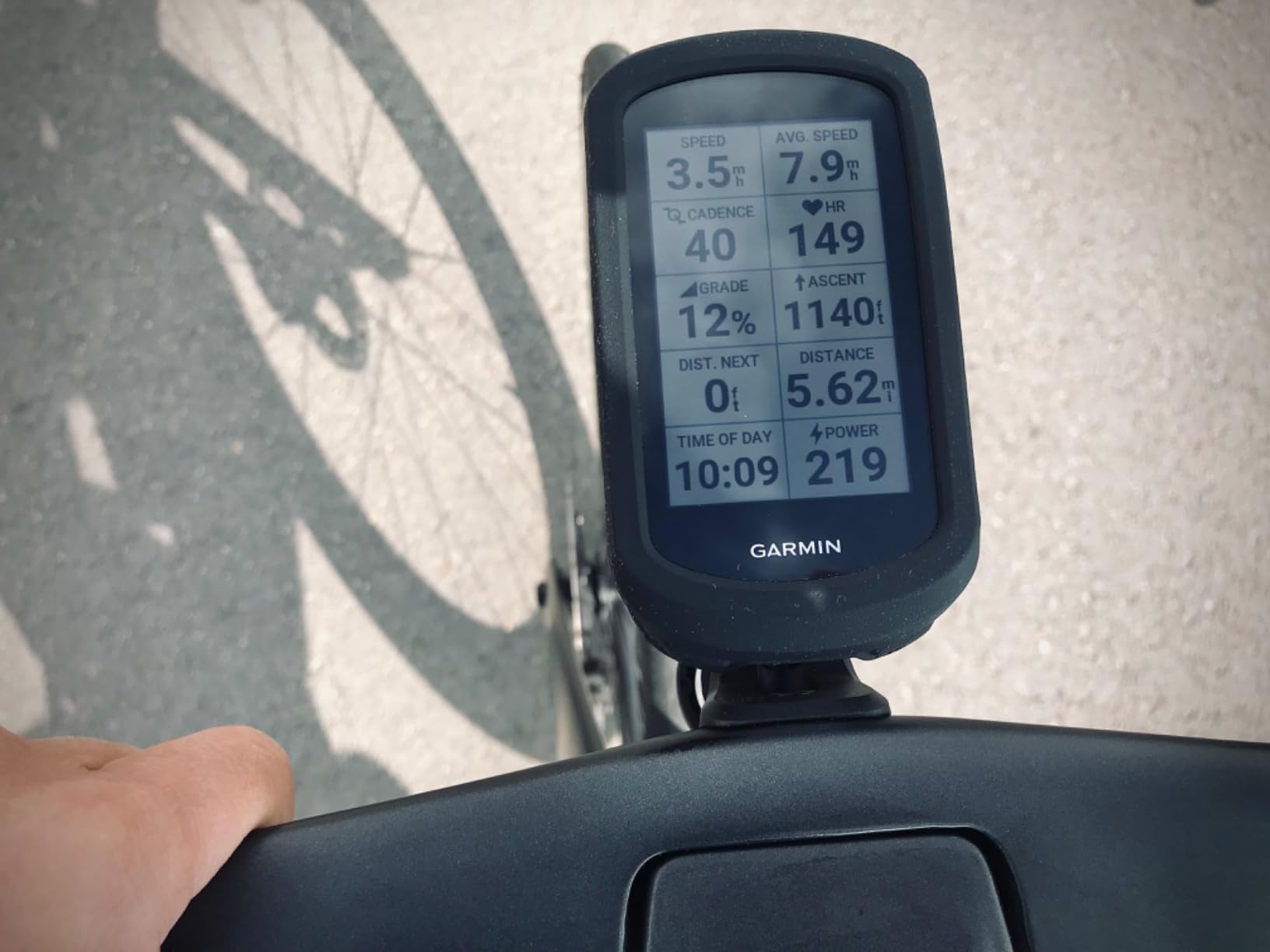 Garmin Edge® Explore 2, Easy-to-Use GPS Cycling Navigator customer photo 1