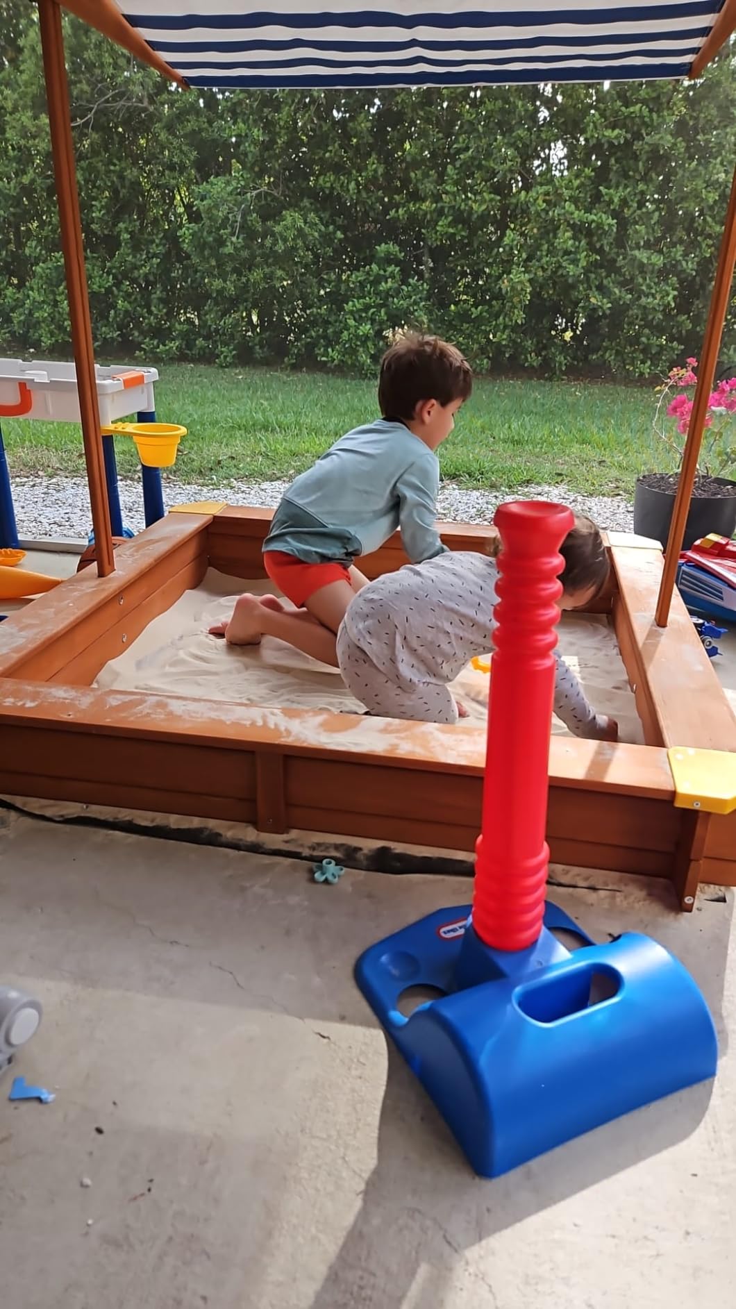 85''x78''x9'' Wooden Octagon Sandbox with Cover, Large Sandpit for Kids Outdoor Patio Backyard Play, Easy & Quick Assemble customer photo 2