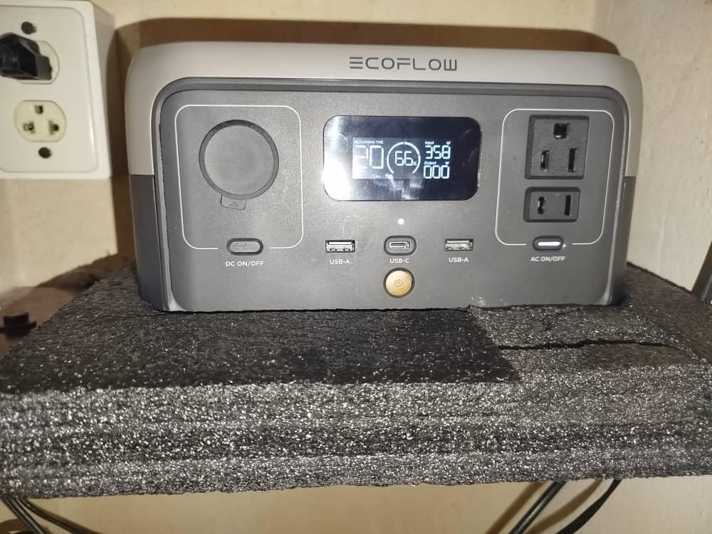 EF ECOFLOW Portable Power Station RIVER 2, 256Wh 300W customer photo 1