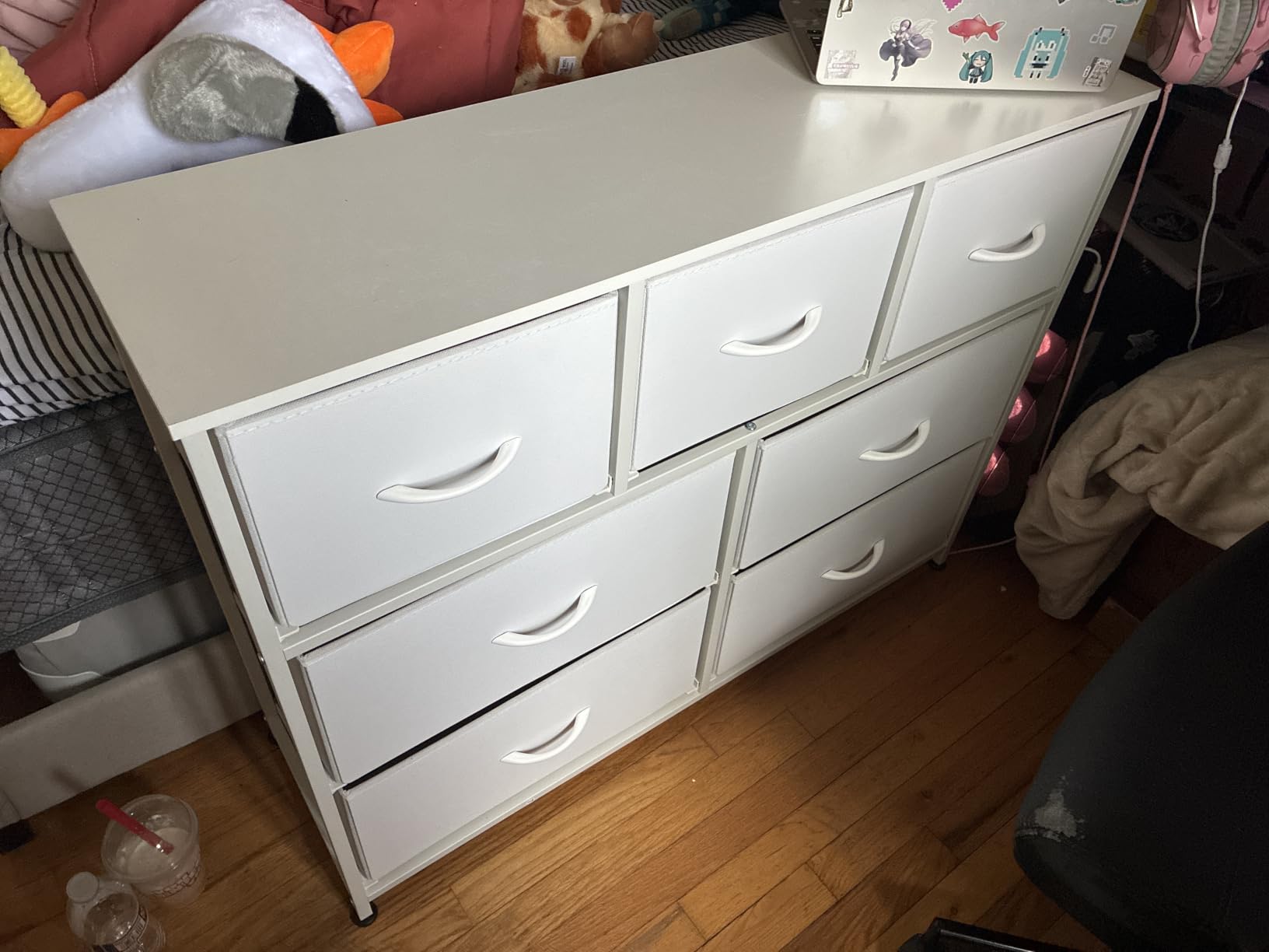 WLIVE Dresser for Bedroom, 7 Drawers, TV Stand, White customer photo 1