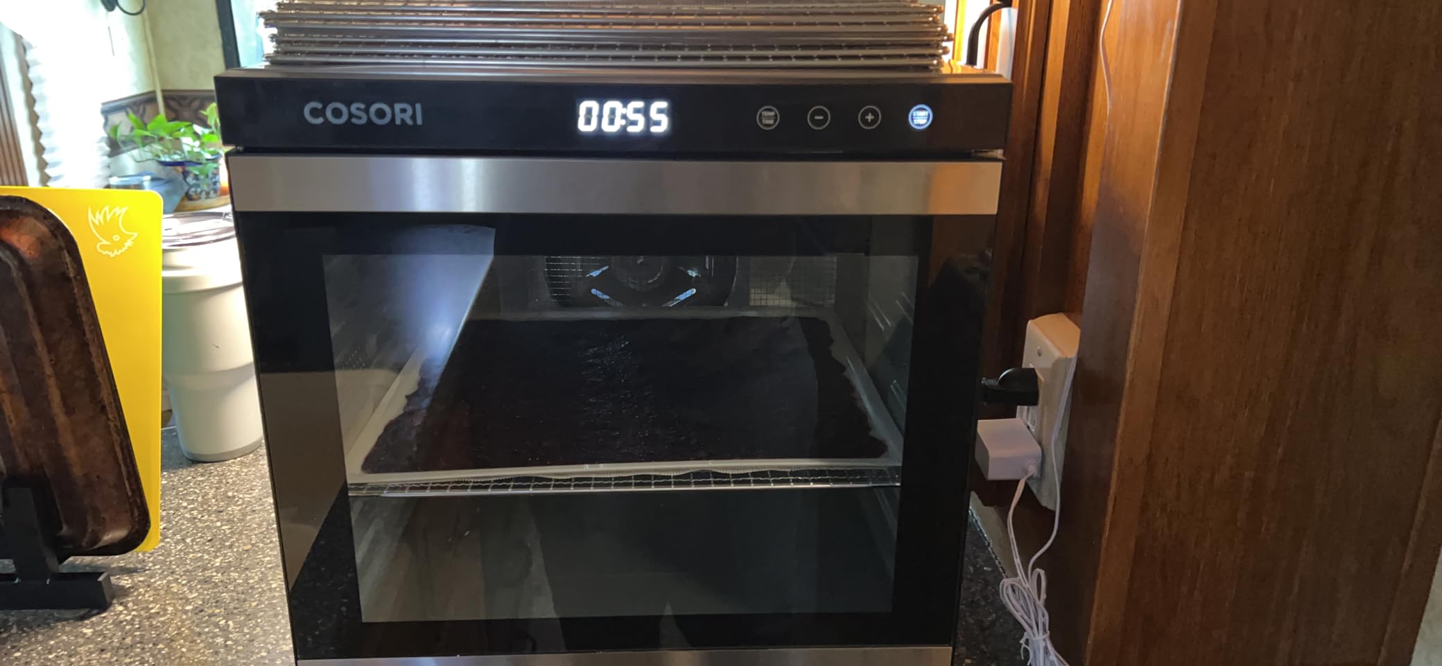 Cosori Food Dehydrator, 10 Stainless Steel Trays with 16.2 ft² Drying Space customer photo 1