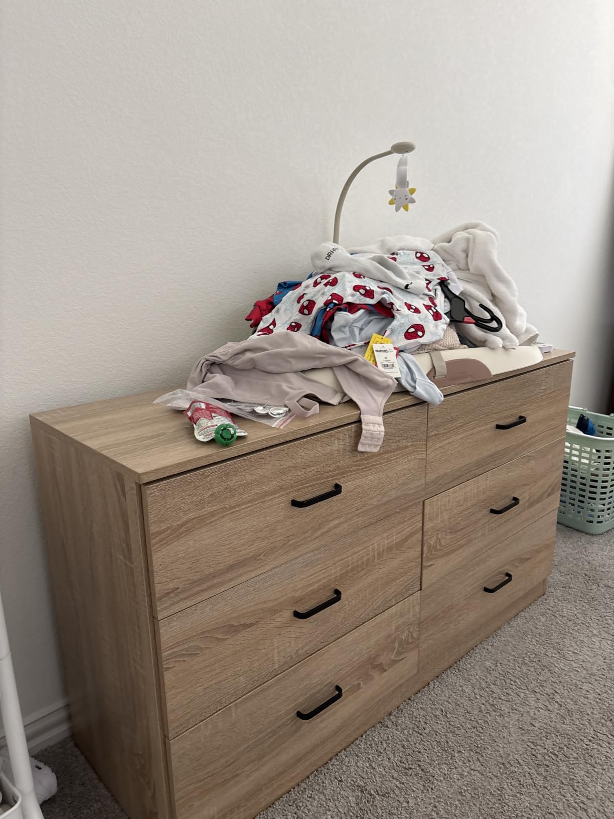 Bigbiglife Dresser for Bedroom, 6 Drawer Double Dresser, Modern Chest of Drawers with Deep Drawers, TV Stand Large Storage Organizer for Living Room, Closet (Light Oak) customer photo 1