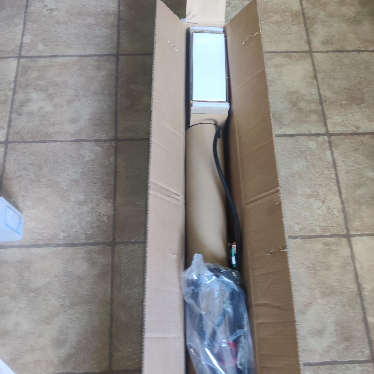 VEVOR Deep Well Submersible Pump 3 HP 230V/60Hz 37 GPM Flow 640 ft Head customer photo 2