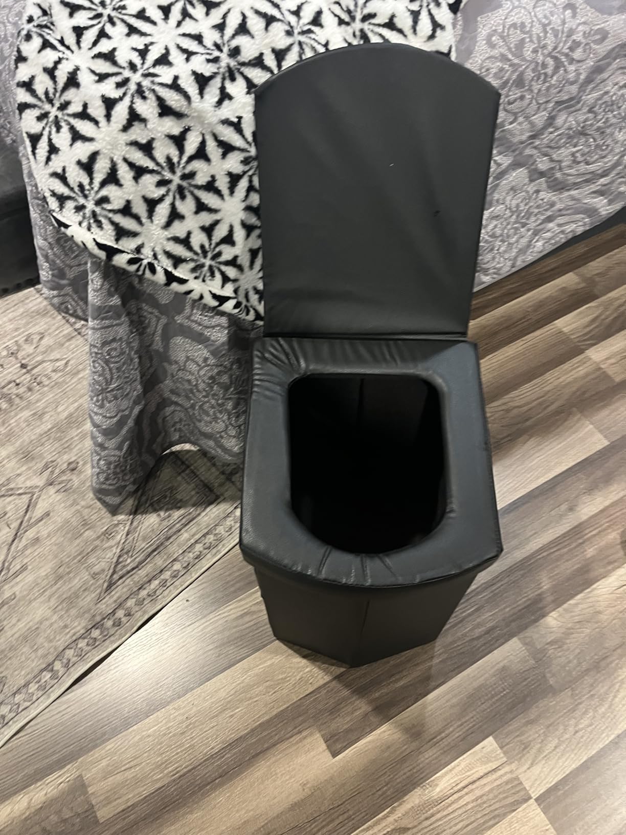 Ann Katy Upgrade XL Portable Toilet for Adults, Extra Large Camping Toilets customer photo 1