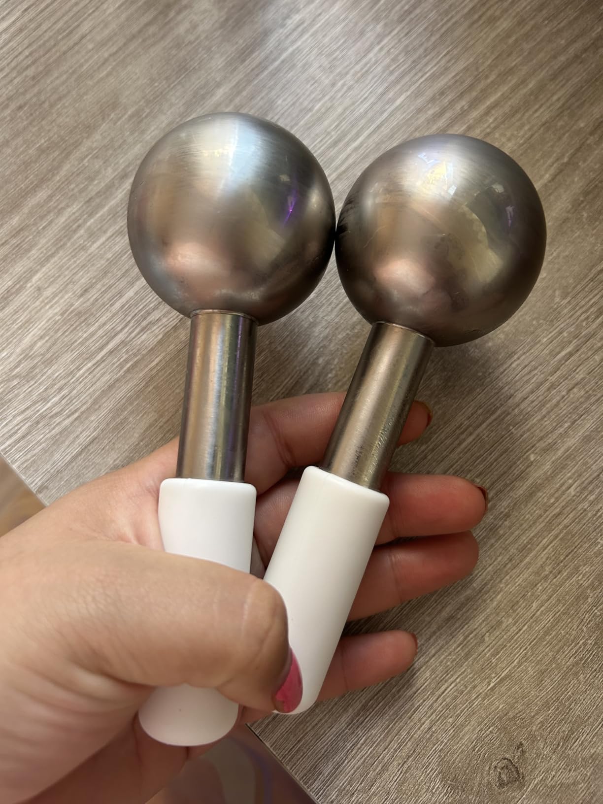 pfefe Ice Globes for Face & Eyes, Unbreakable Stainless Steel Cryo Sticks for Beauty Routines, Facials Cold Roller Cooling Globes for Puffiness, Wrinkles, Dark Circles, Headaches customer photo 2