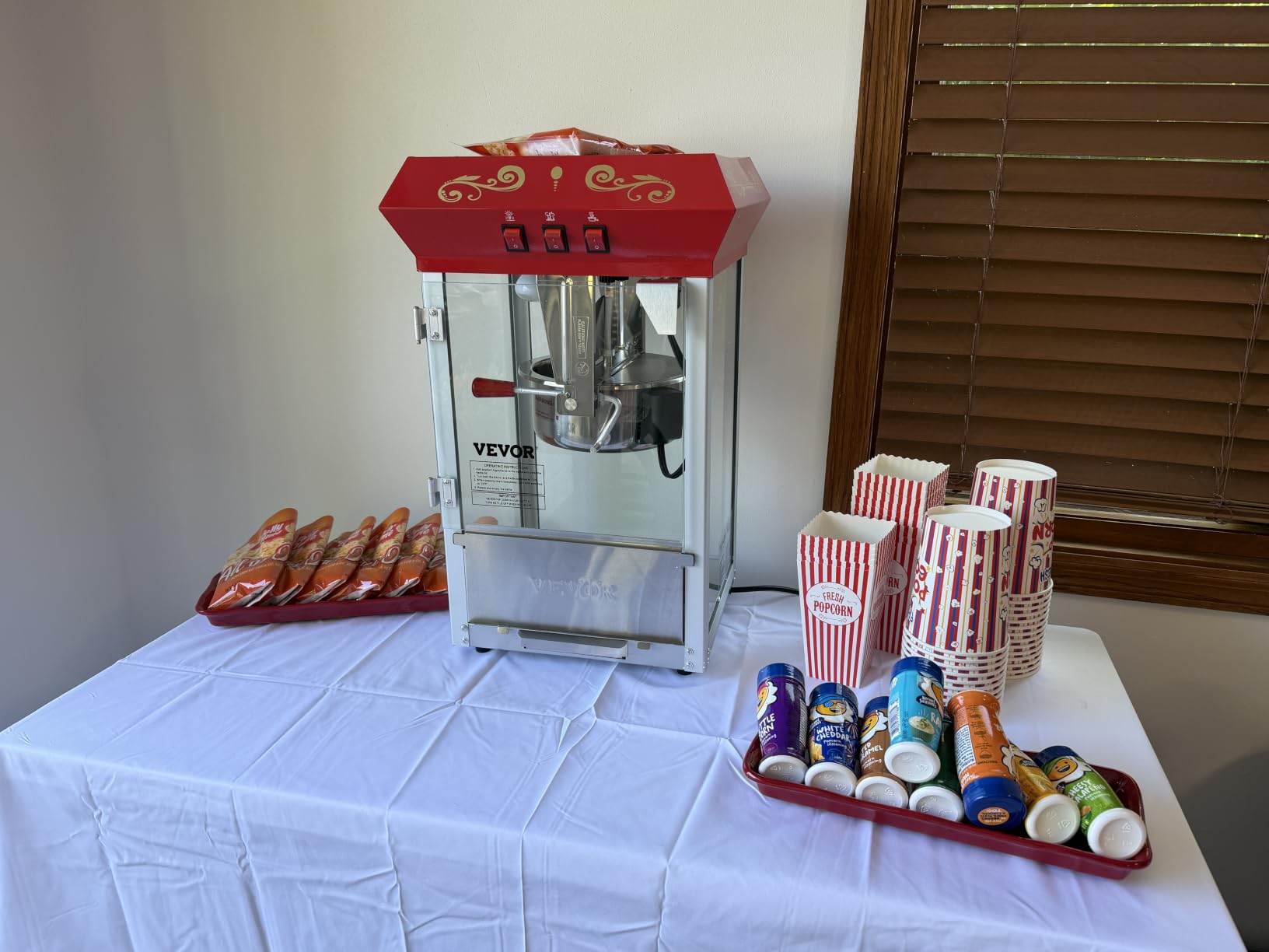 VEVOR Commercial Popcorn Machine, 8 Oz Kettle, 850 W Countertop Popcorn Maker for 48 Cups per Batch, Theater Style Popper with 3-Switch Control Steel Frame Tempered Glass Doors 2 Scoops 2 Spoons, Red customer photo 1