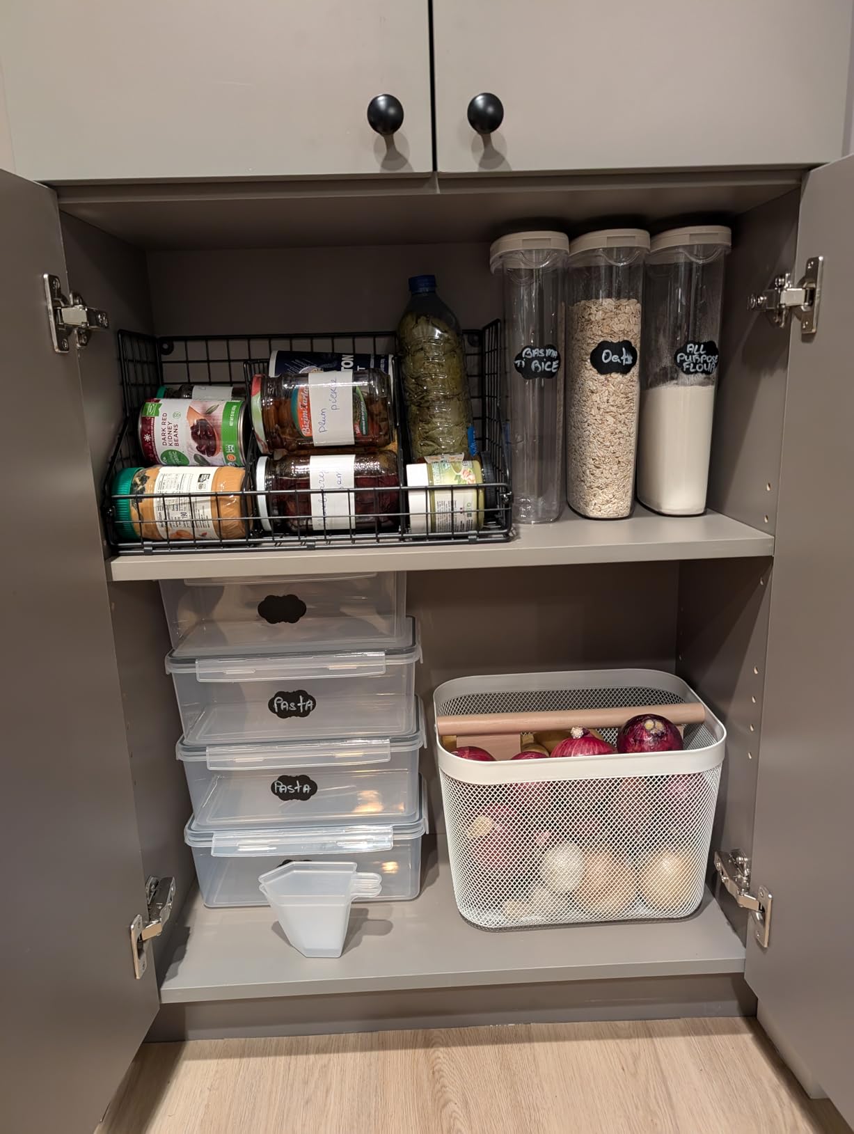 JKsmart 2 Pack Stackable Can Rack Organizer for Pantry Storage,Can Dispensers with 4 Adjustable Dividers, 2-Tier Metal Wire Basket Beverage Pop Soda Rack for Kitchen Cabinet Pantry, Black customer photo 2