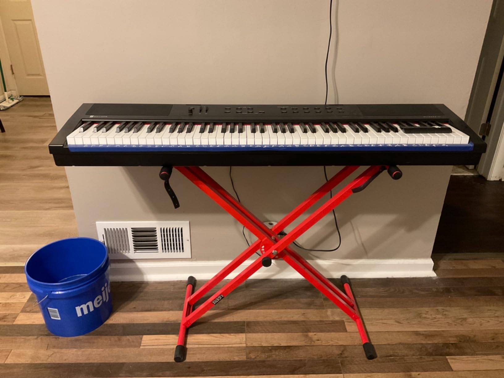Kadence NK13RD Touring Series 3kg Double-X Keyboard Stand | Heavy-Duty Frame & Secure Locking Clutch | Dual-Braced X Design | Ideal for Stage Performance | Matte Red Finish customer photo 2
