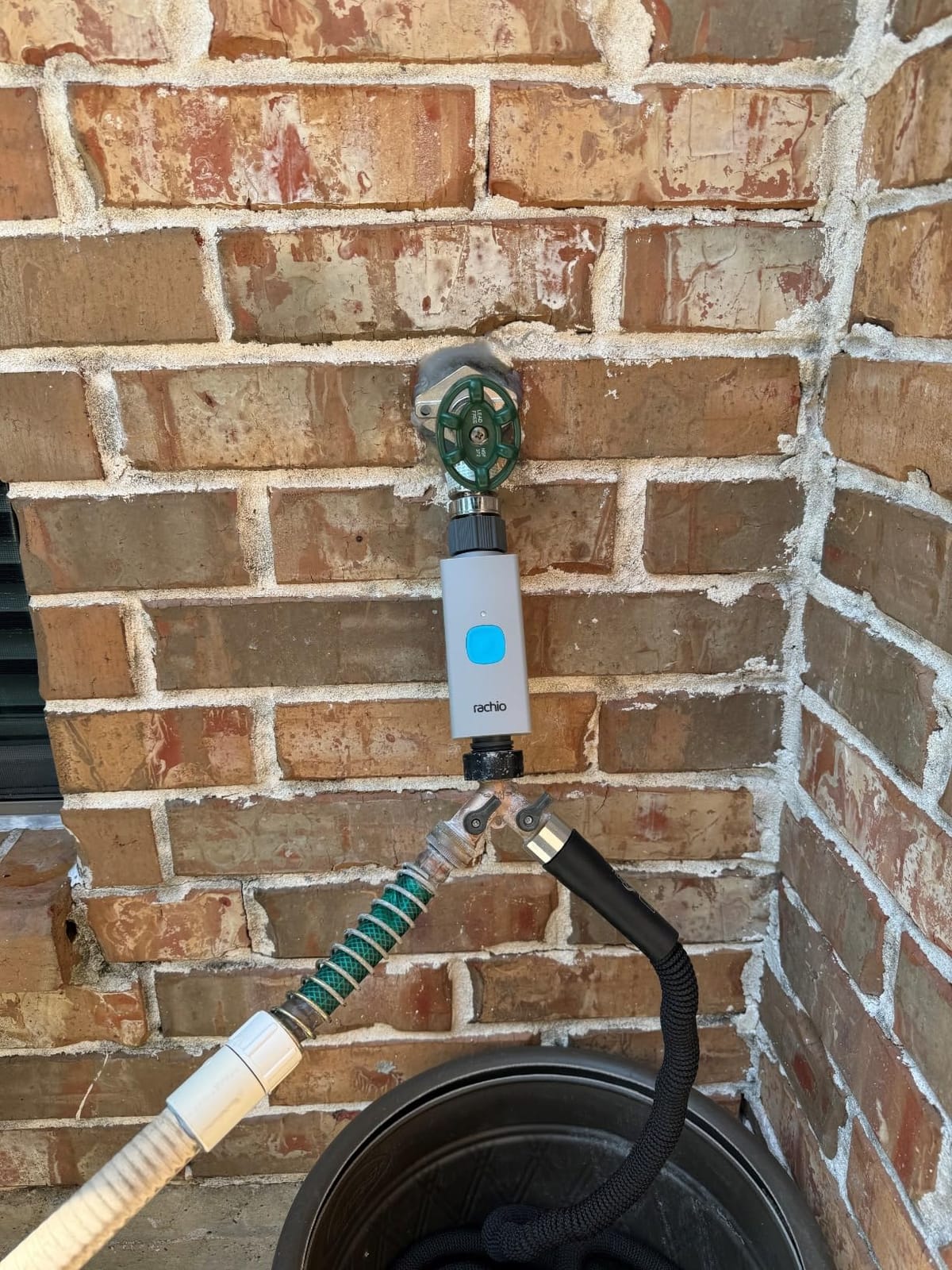Rachio Smart Hose Timer: App-Controlled Faucet Timer. 1 Valve + 1 WiFi Hub customer photo 1