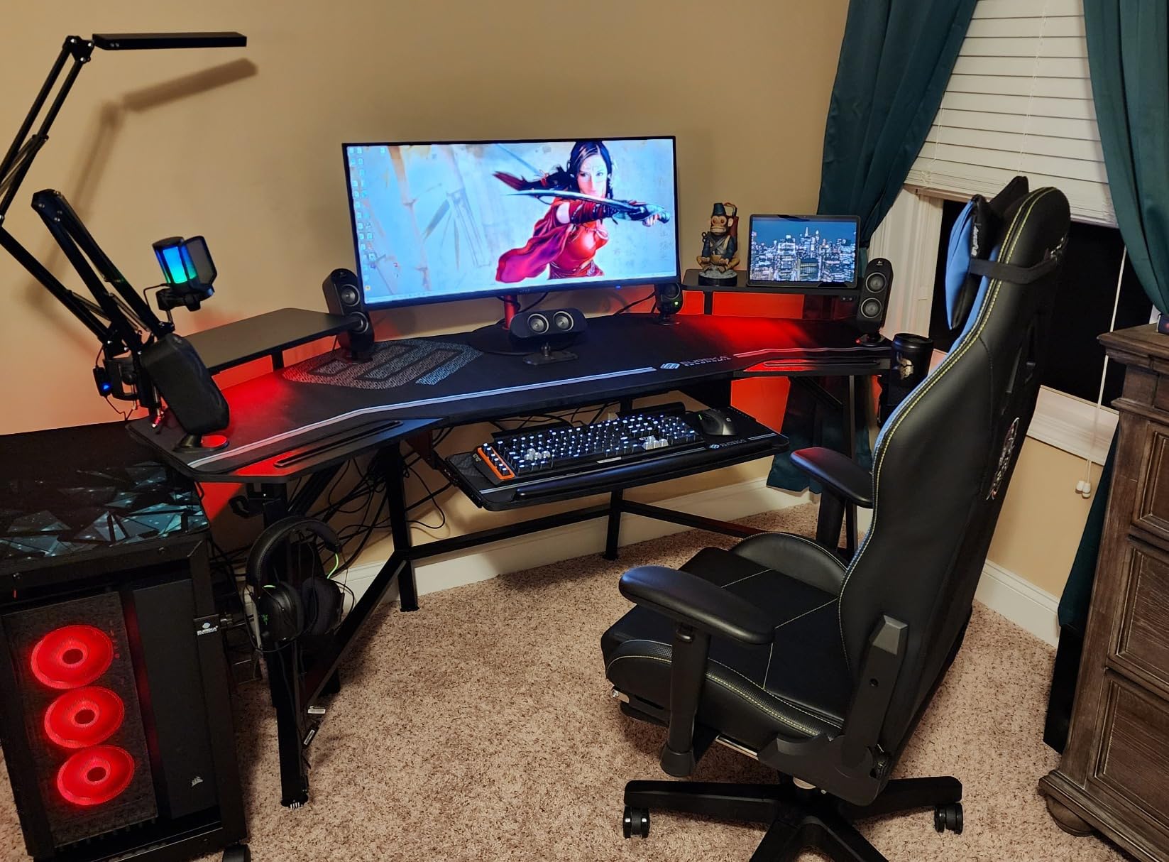 EUREKA ERGONOMIC Gaming Desk Wing Shaped Keyboard Tray 72 Inch Walnut | LED monitor stand with dual headphone hooks and cup holder, built for gaming, streaming, and studio setups customer photo 1