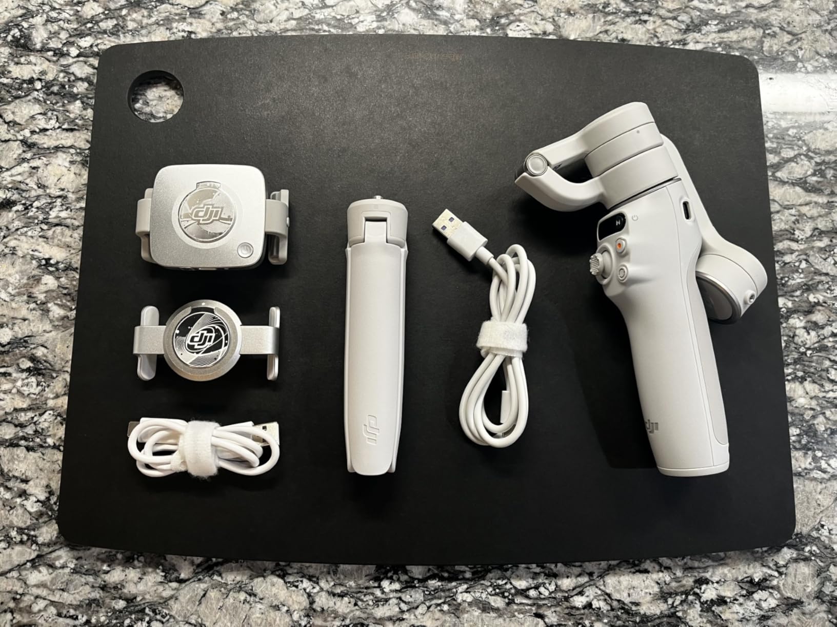 DJI Osmo Mobile 6, 3-Axis Phone Gimbal, Object Tracking, Built-in Extension Rod, Portable and Foldable, Gimbal Stabilizer for iPhone, Android, YouTube TikTok Video, Platinum Gray customer photo 1