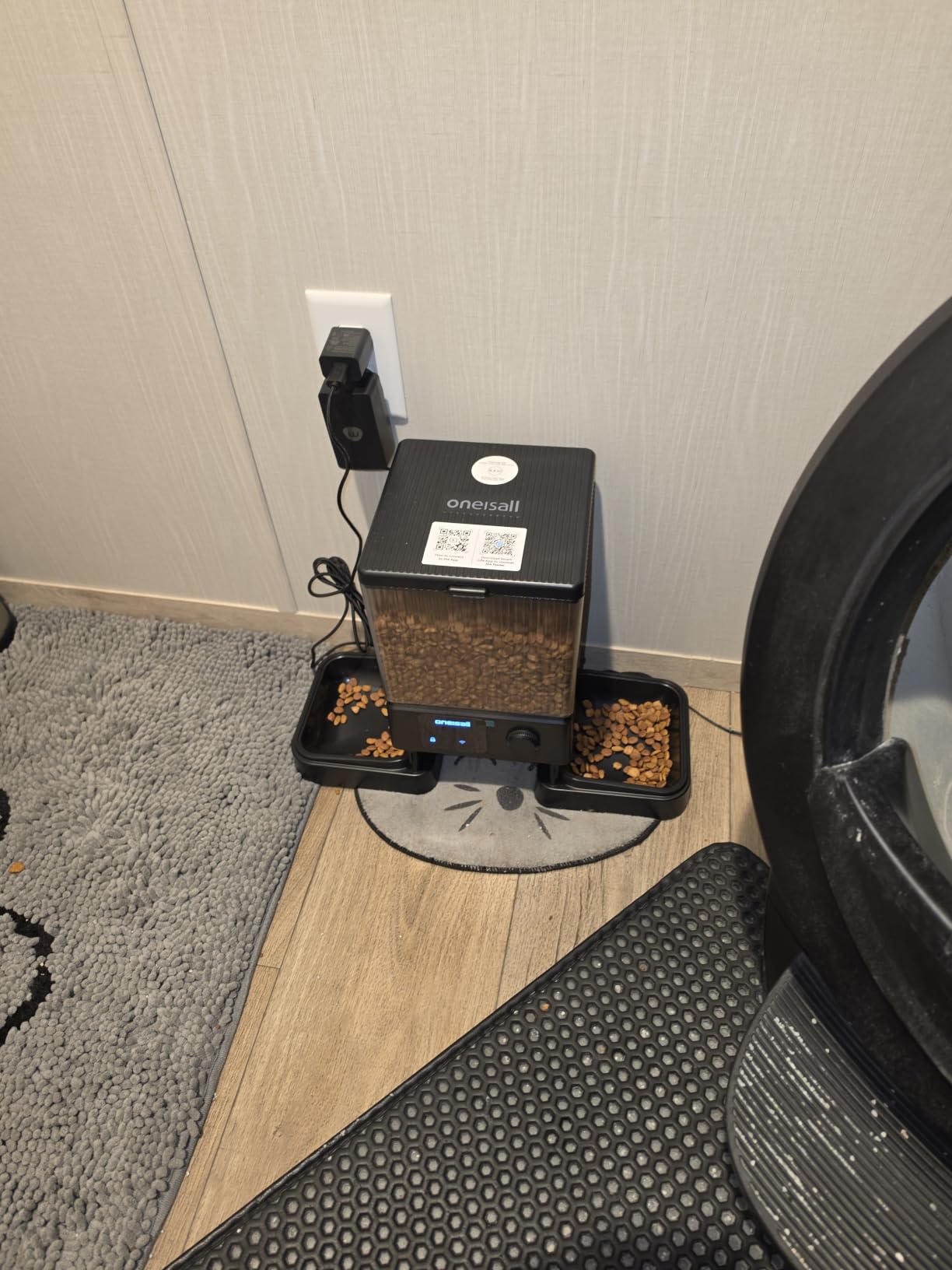 oneisall 5G WiFi Automatic Cat Feeder for 2 Cats, App Control, 20 Cups/5L customer photo 2