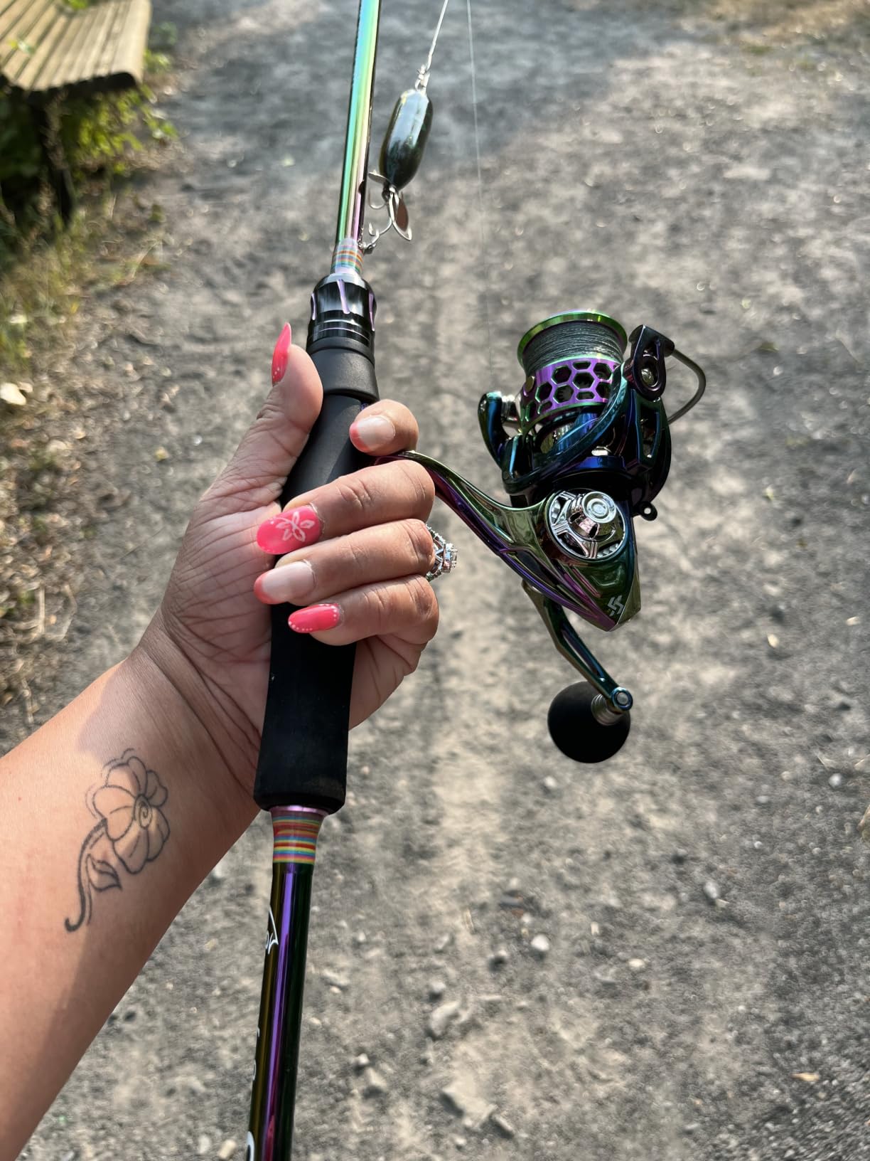 Sougayilang Spinning Fishing Reel Rod Combo, Two Pieces Colorful Poratble Light Weight Fishing Rod with Powerful Fishing Gear for Freshwater Bass Trout Fishing customer photo 1