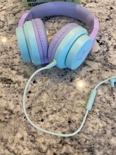 Candy Bila Wired Kids Headphones for School, Over-Ear for Boys Girls customer photo 2