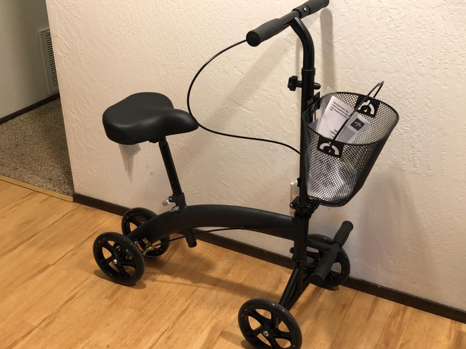 Medline Manual Seated Mobility Scooter Knee Walker, 8” Wheels, 300 lbs. Capacity, Black- for Leg & Foot Injuries, Crutch Alternative, 1 Ct. customer photo 1