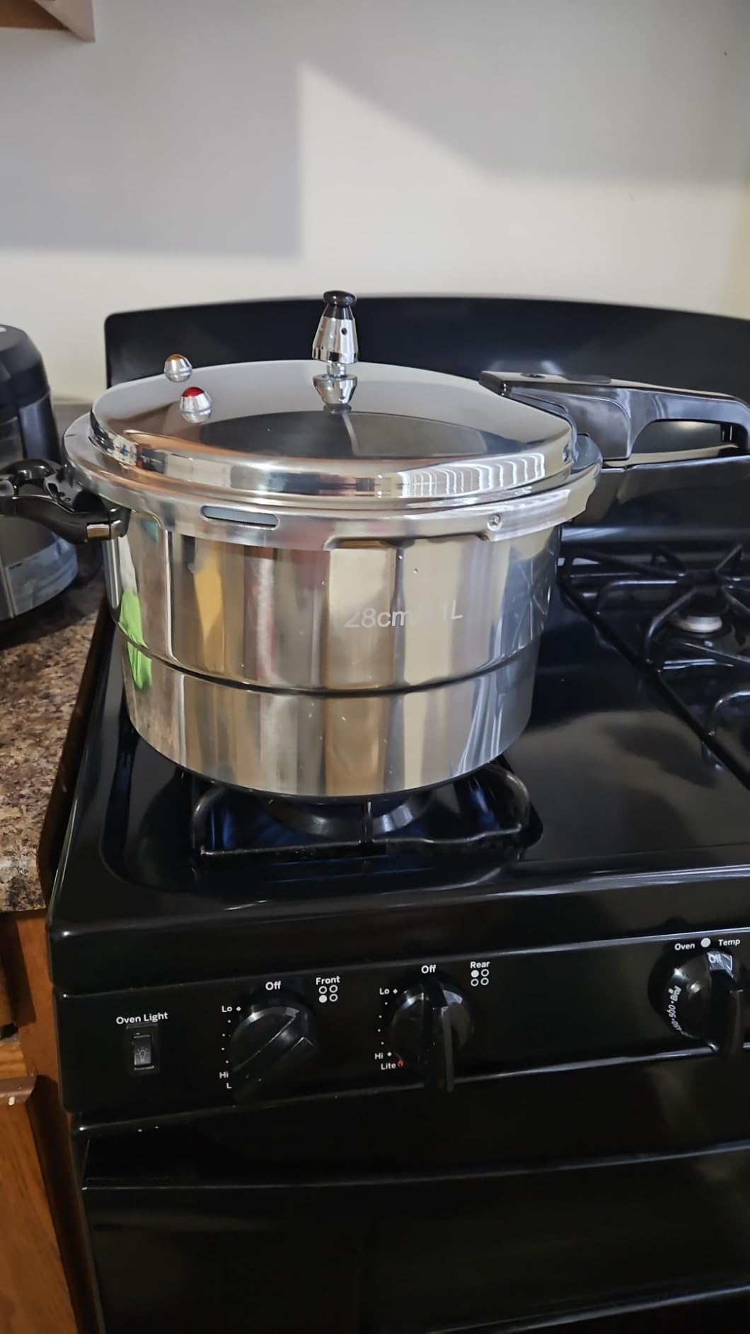 WantJoin 10Qt Aluminum Pressure Cooker w/Release Valve & Multiple Protective Devices,Pressure Canner Compatible with Gas & Induction Cooker,Canner Rack Included customer photo 1