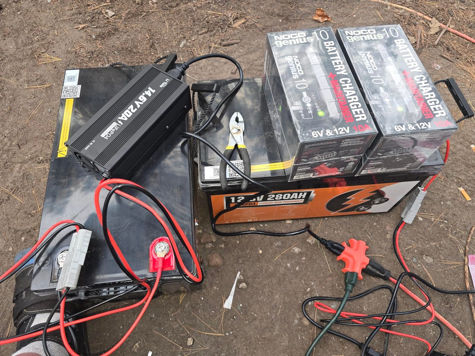 ECO-WORTHY EnergyRock 12V 280Ah 2 Pack LiFePO4 Lithium Battery Metal Case customer photo 1