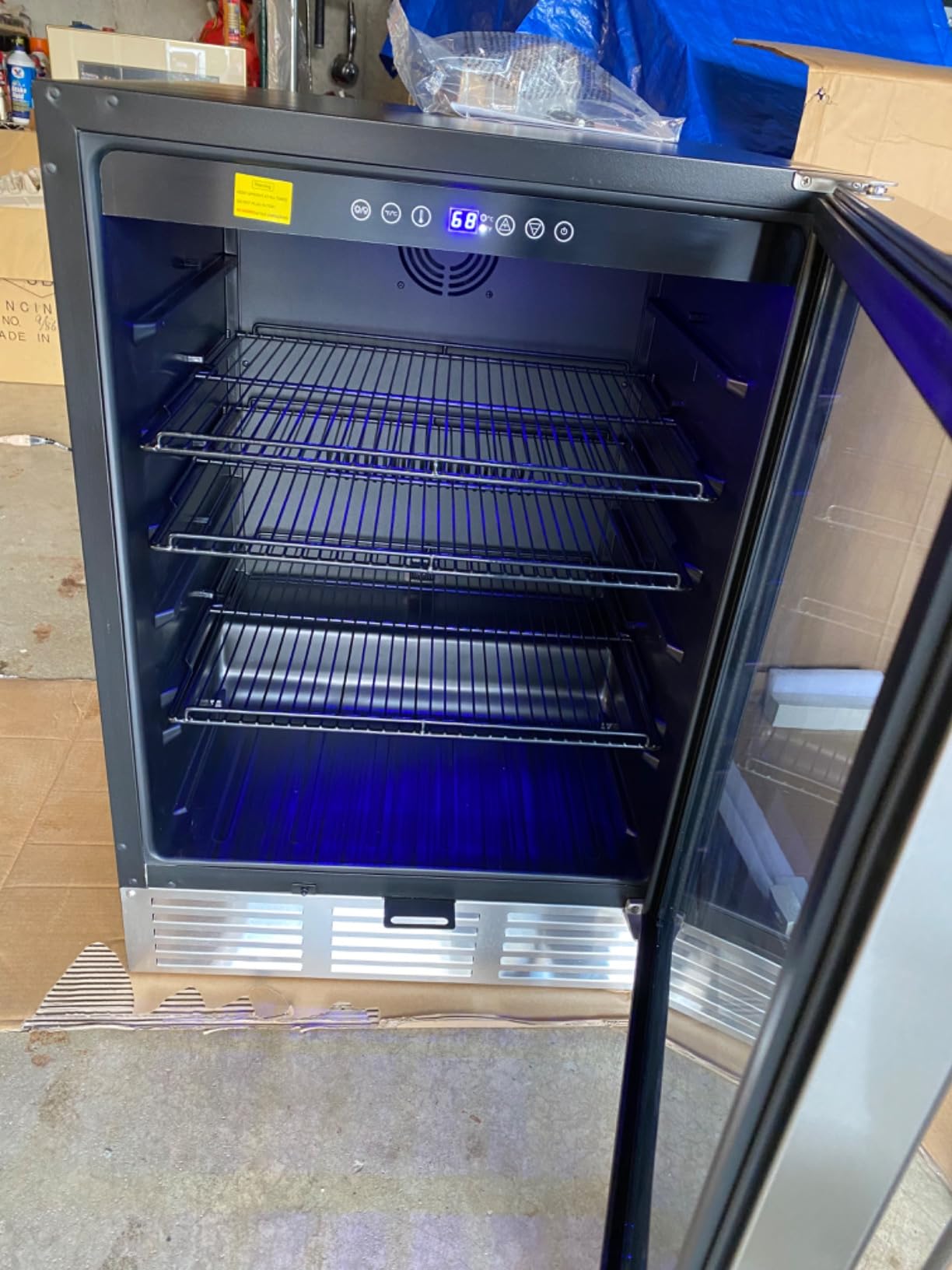 EUHOMY 24 Inch Beverage Refrigerator, 180 Can Under Counter Refrigerator customer photo 1