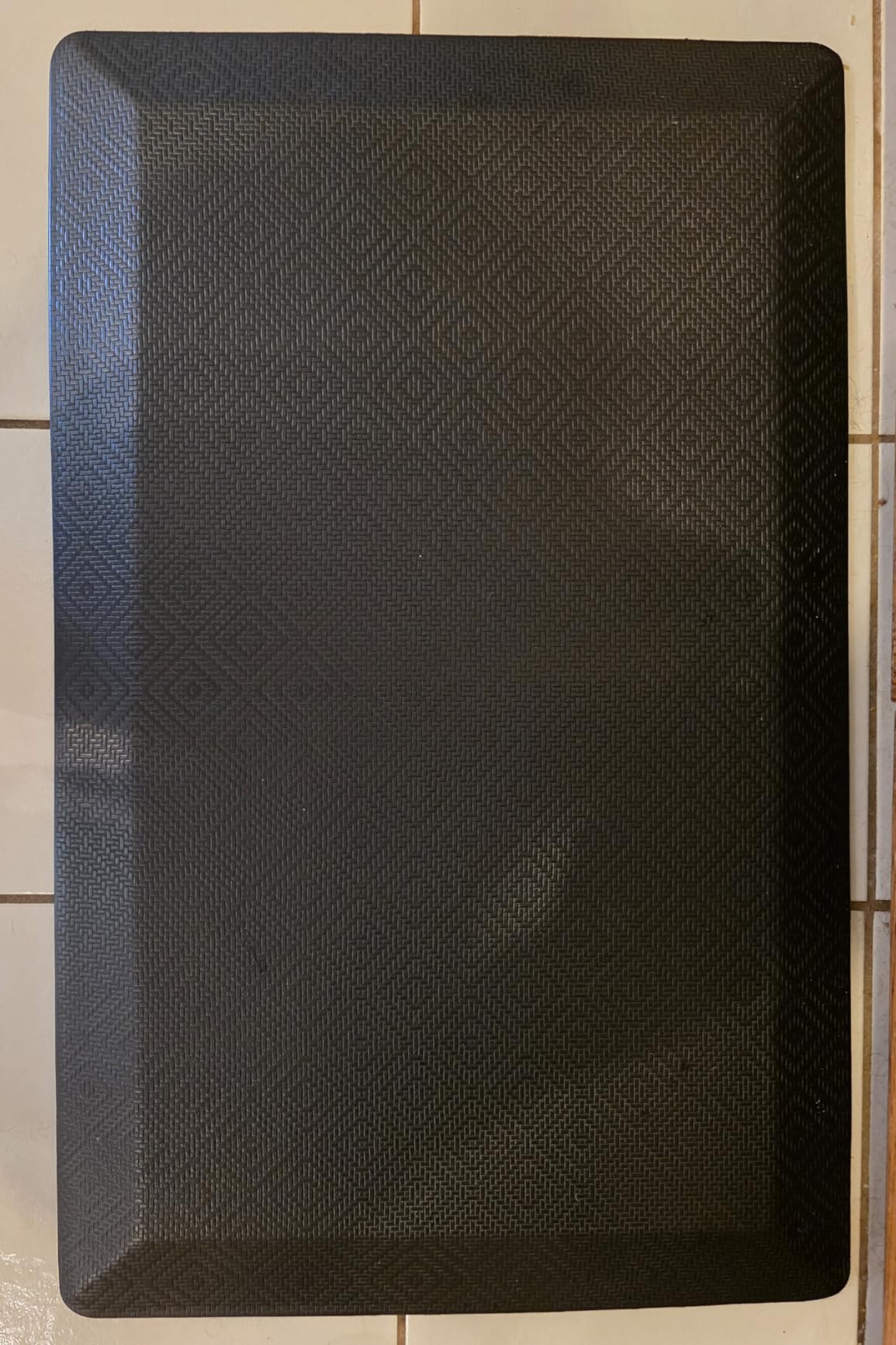 Ophanie Kitchen Mats for Floor,3/4 inch Thick,20x32 Anti Fatigue Cushioned Mat,Kitchen Rugs,Waterproof,Comfort Ergonomic Standing Mat for Office,Home,Sink with 99+ Pairs of Anti-Slip Bottom Ridges customer photo 1