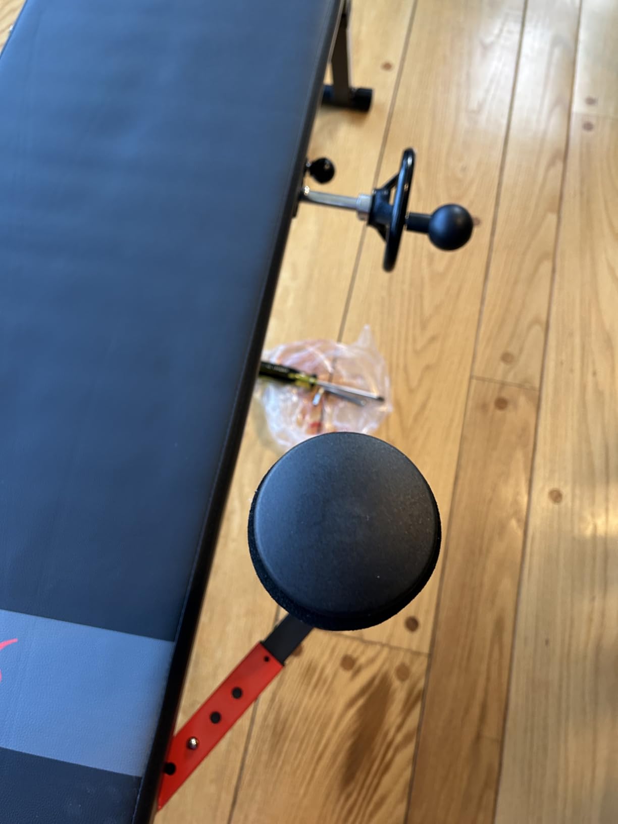 Sunny Health & Fitness Decompression Stretch Table for Back Pain Relief customer photo 1
