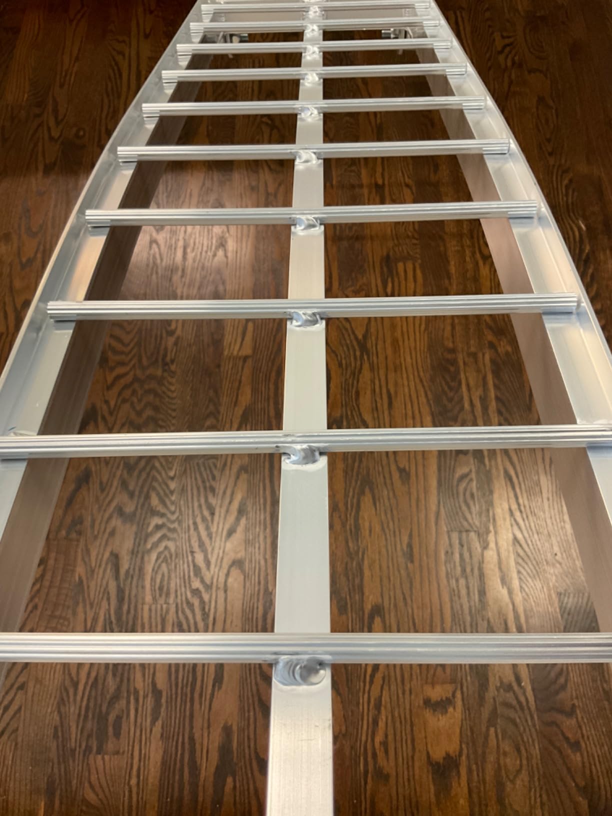7.5FT Aluminum Loading Ramp, 850 lbs Capacity, Folding Ramp for Pickup Truck & Trailer with Load Straps, for Loading Motorcycles, ATVs, Lawn Mowers, and Small Vehicles, 90