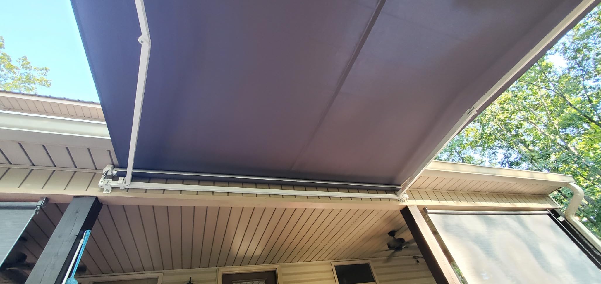 VEIKOU 12' x 10' Awnings for Patio, Retractable Awning with Adjustable Canopy, Aluminum Frame, Manual Patio Awning Sun Shade Shelter for Window, Door, Deck, Garden, Gray customer photo 2